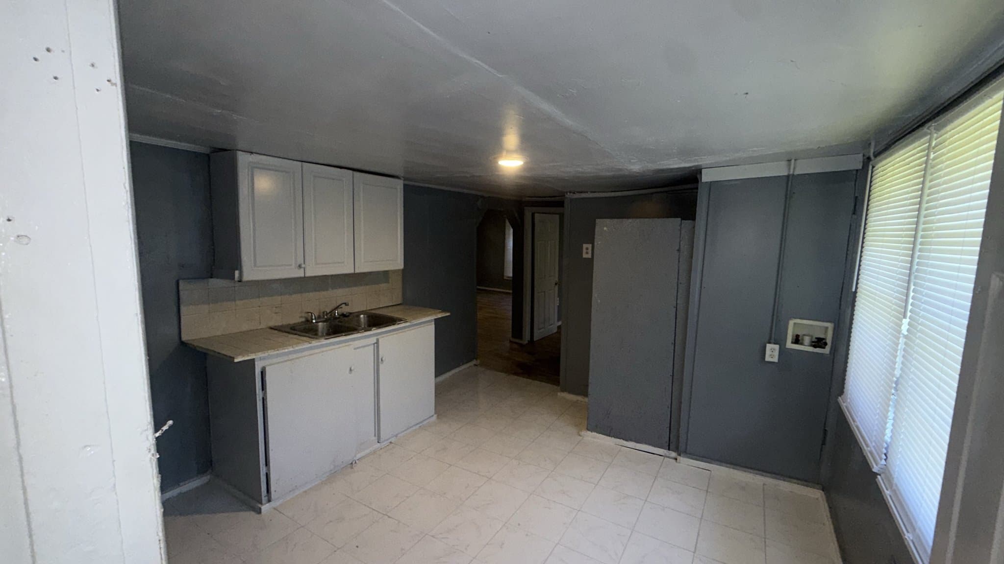 Barnesville House: 646 Maynard St