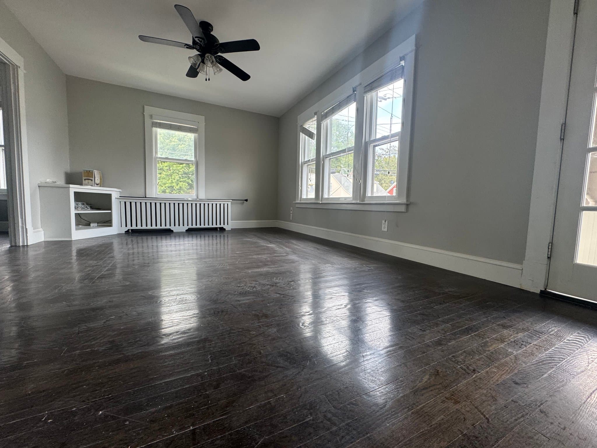 Derby Apartment: 50 Spring St
