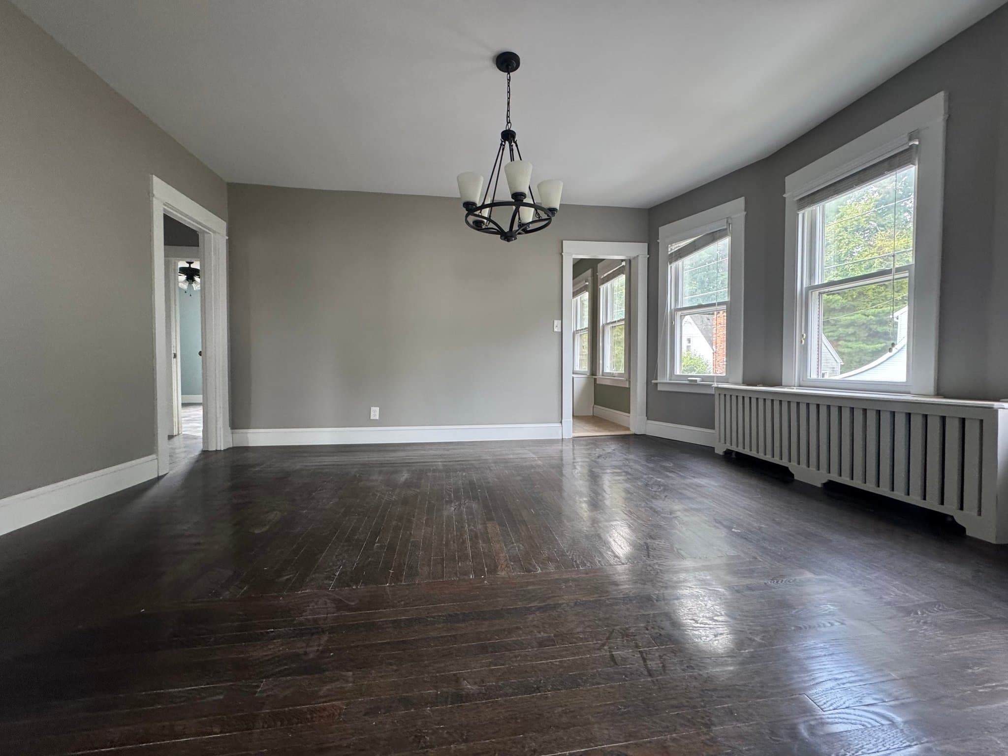 Derby Apartment: 50 Spring St