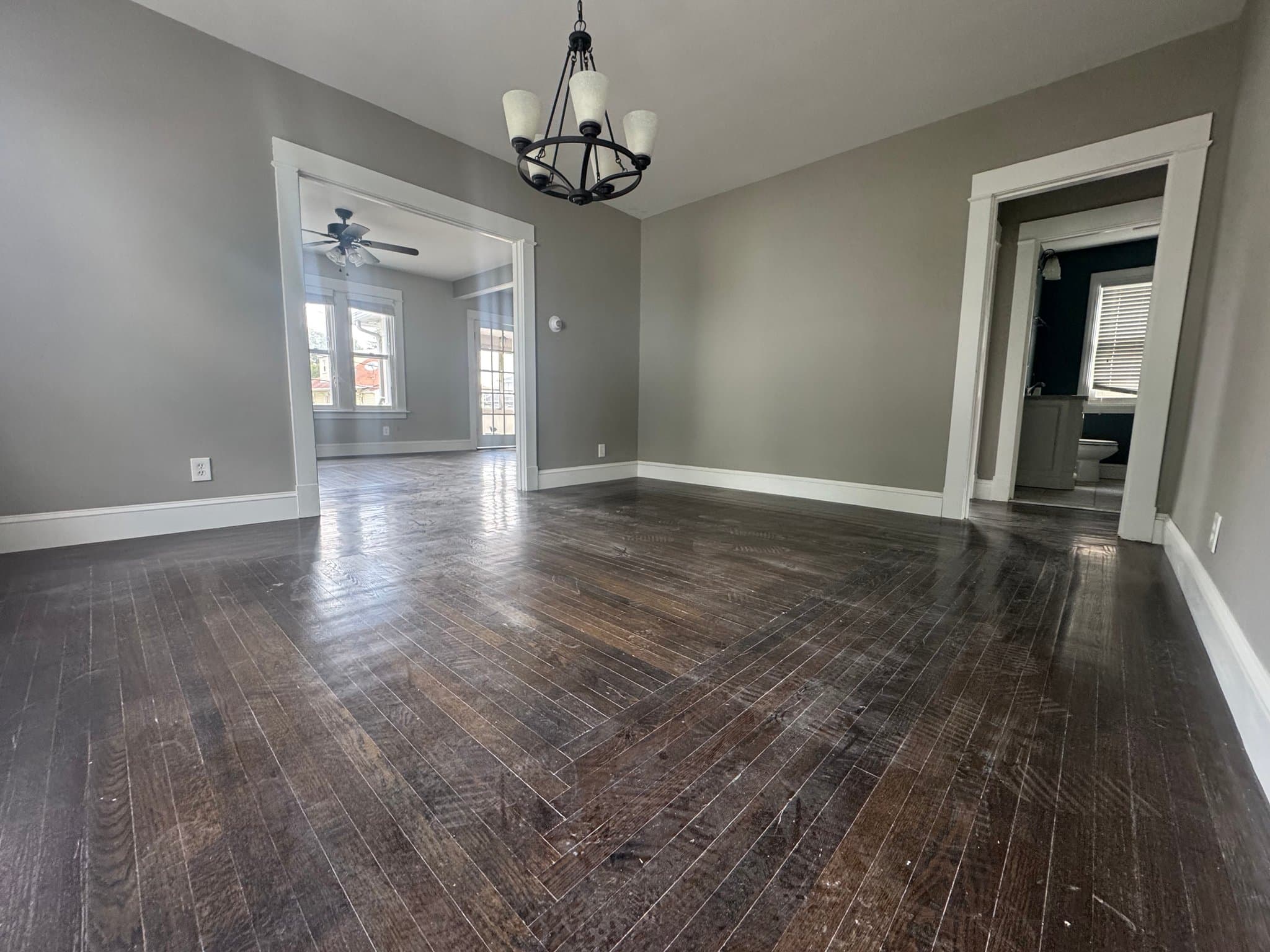 Derby Apartment: 50 Spring St