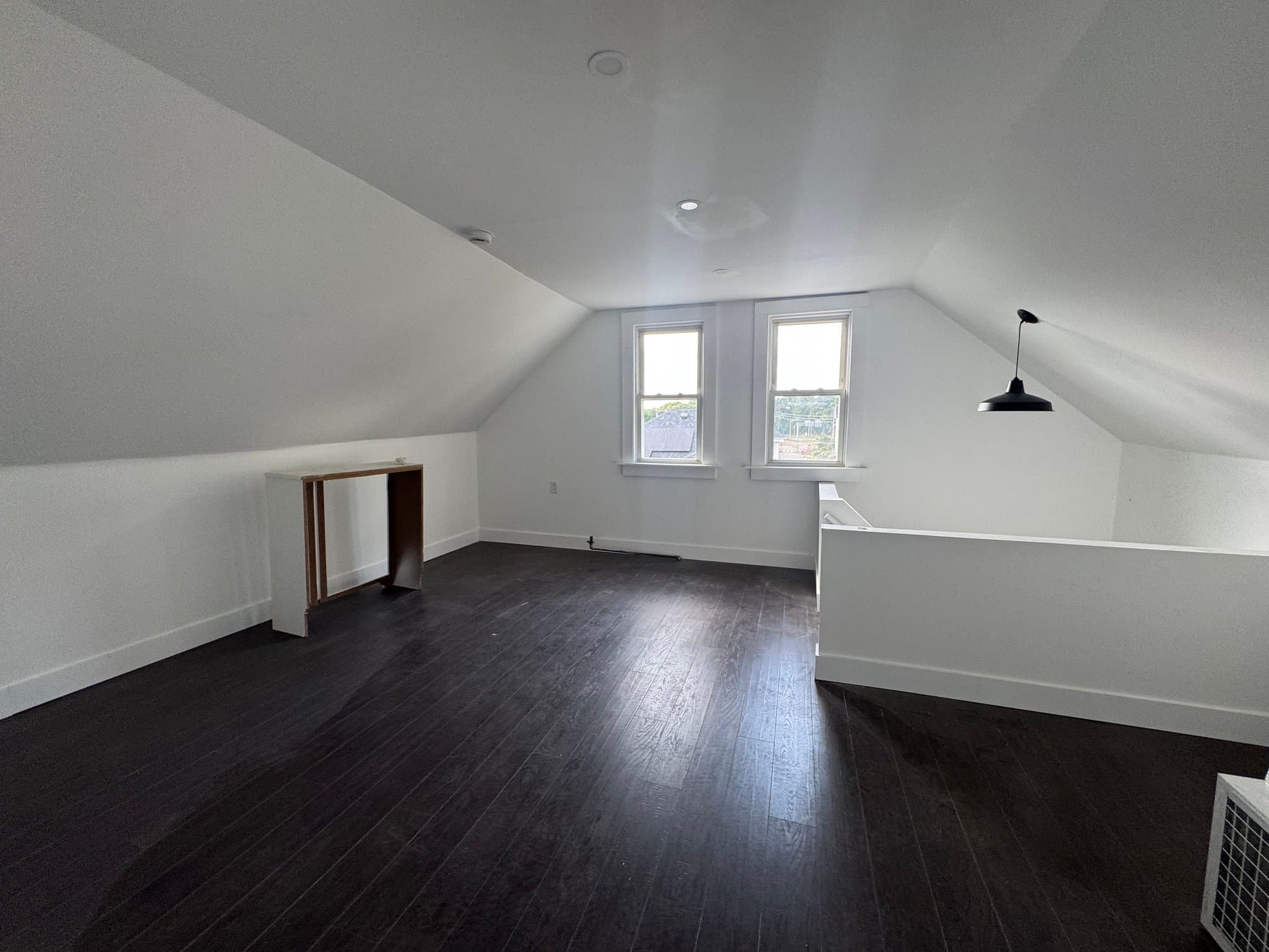 Derby Apartment: 50 Spring St