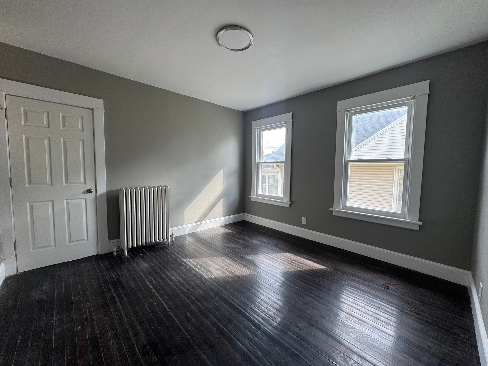 Derby Apartment: 50 Spring St