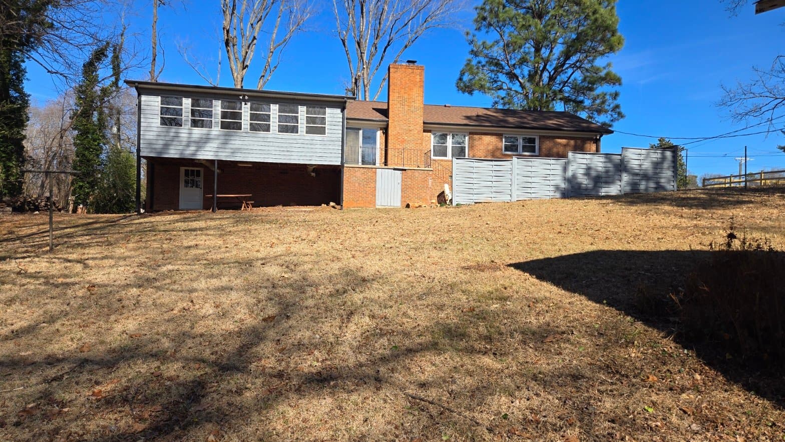 Greensboro House: 6303 Stockbridge Ct