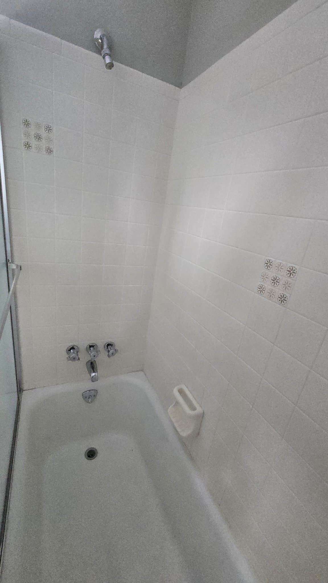 Greensboro House: 6303 Stockbridge Ct