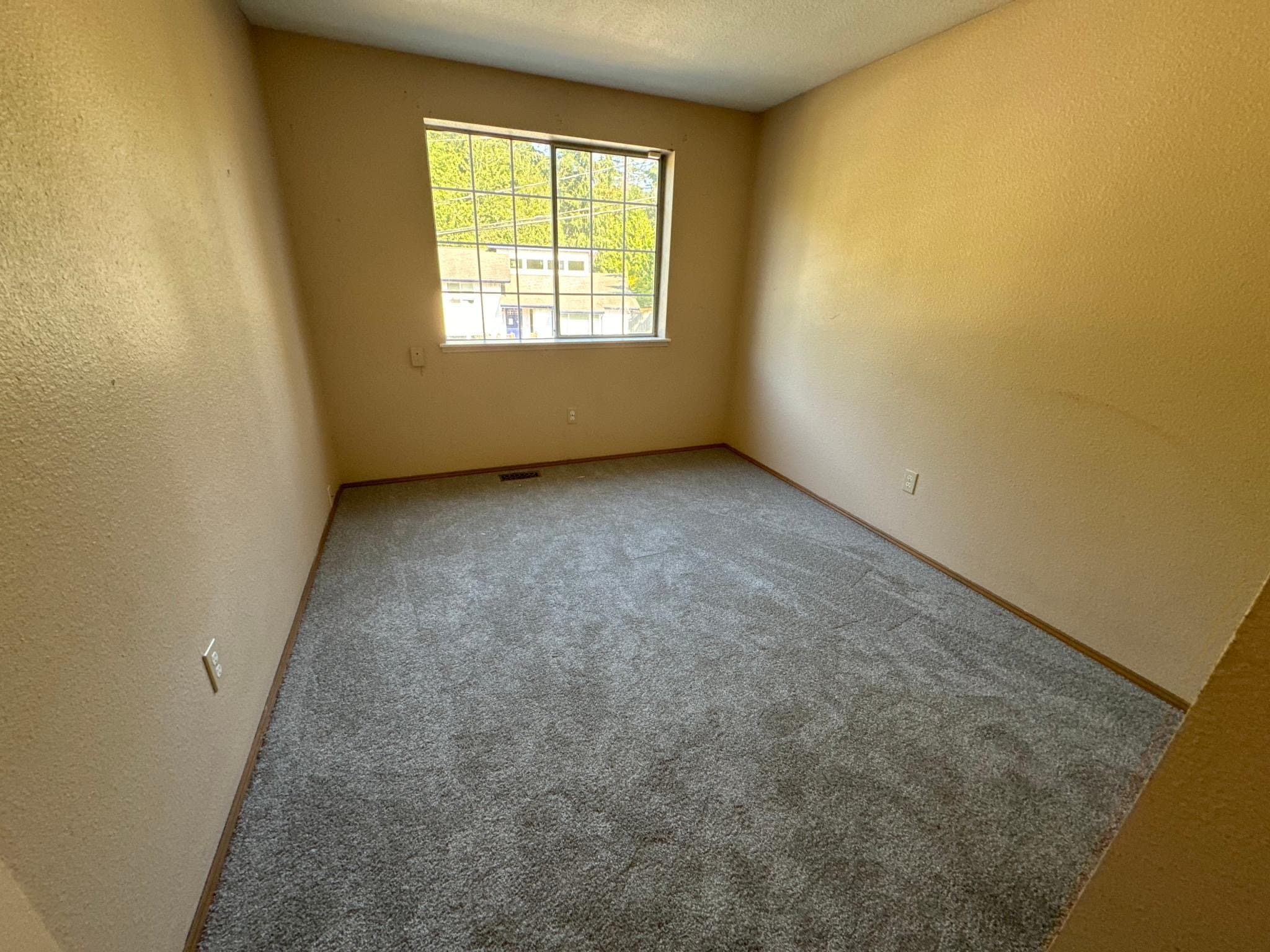 Maple Valley House: 26137 220th Pl SE