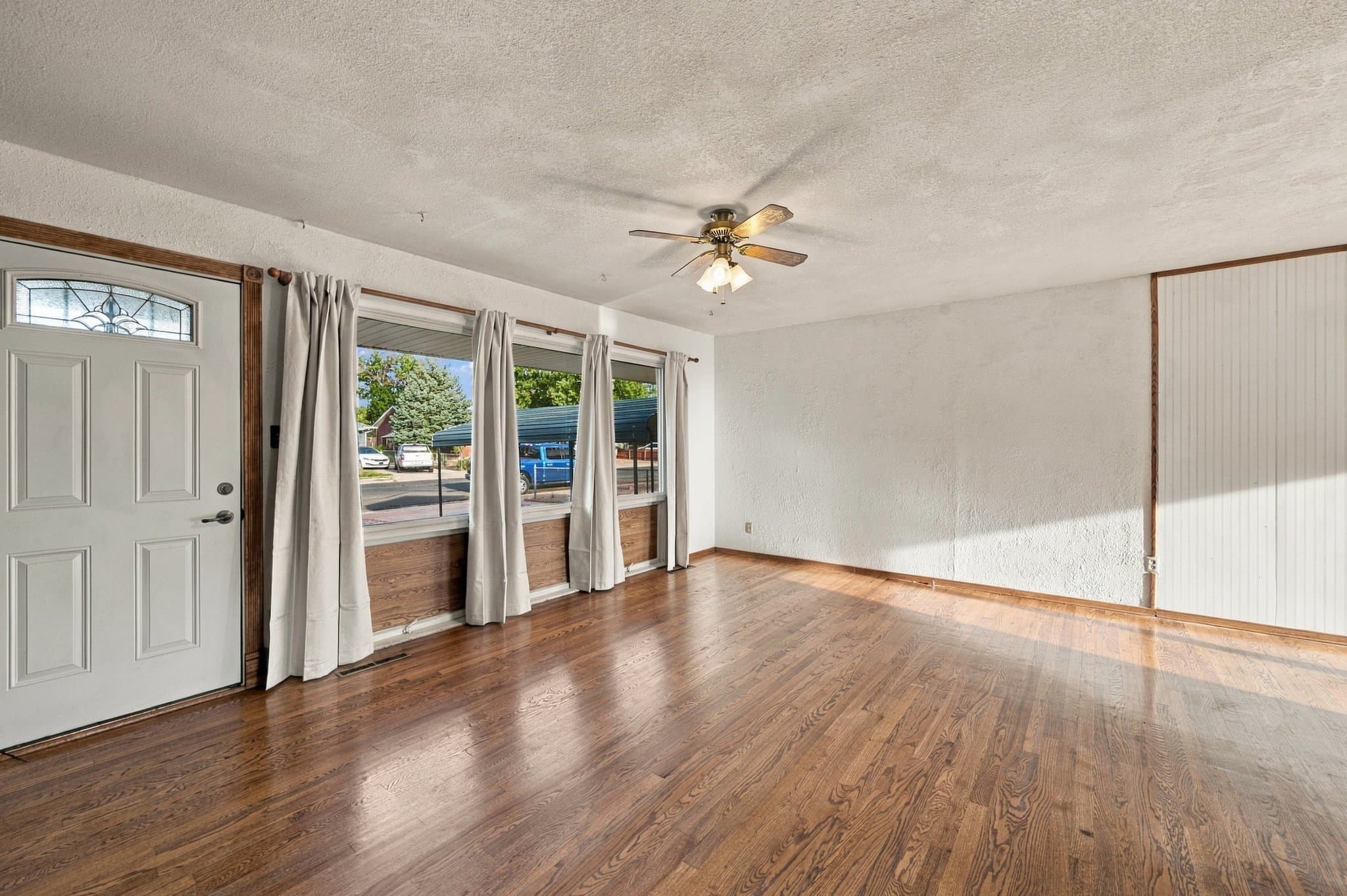 Colorado Springs House: 32 Dudley Ave