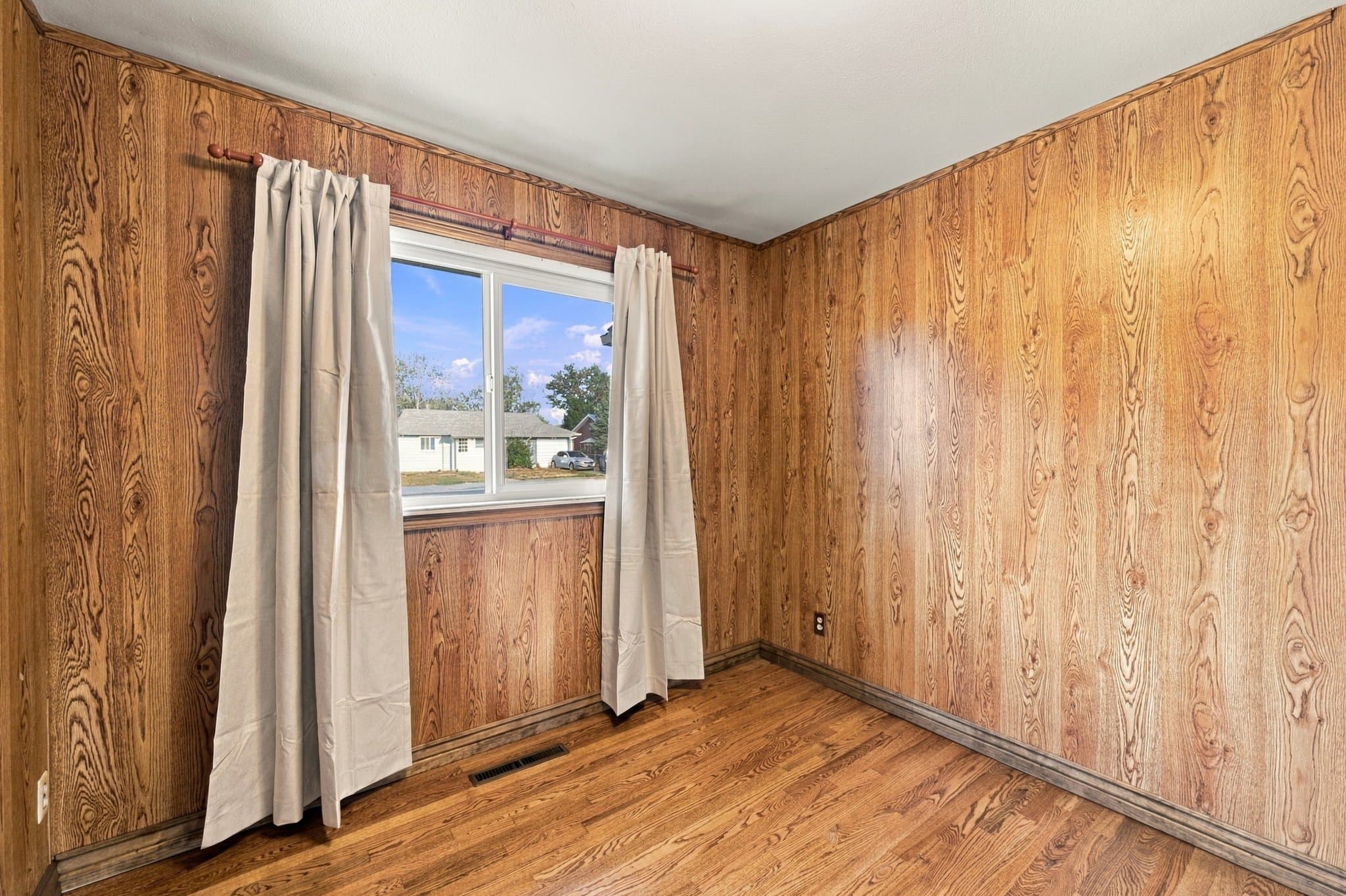 Colorado Springs House: 32 Dudley Ave