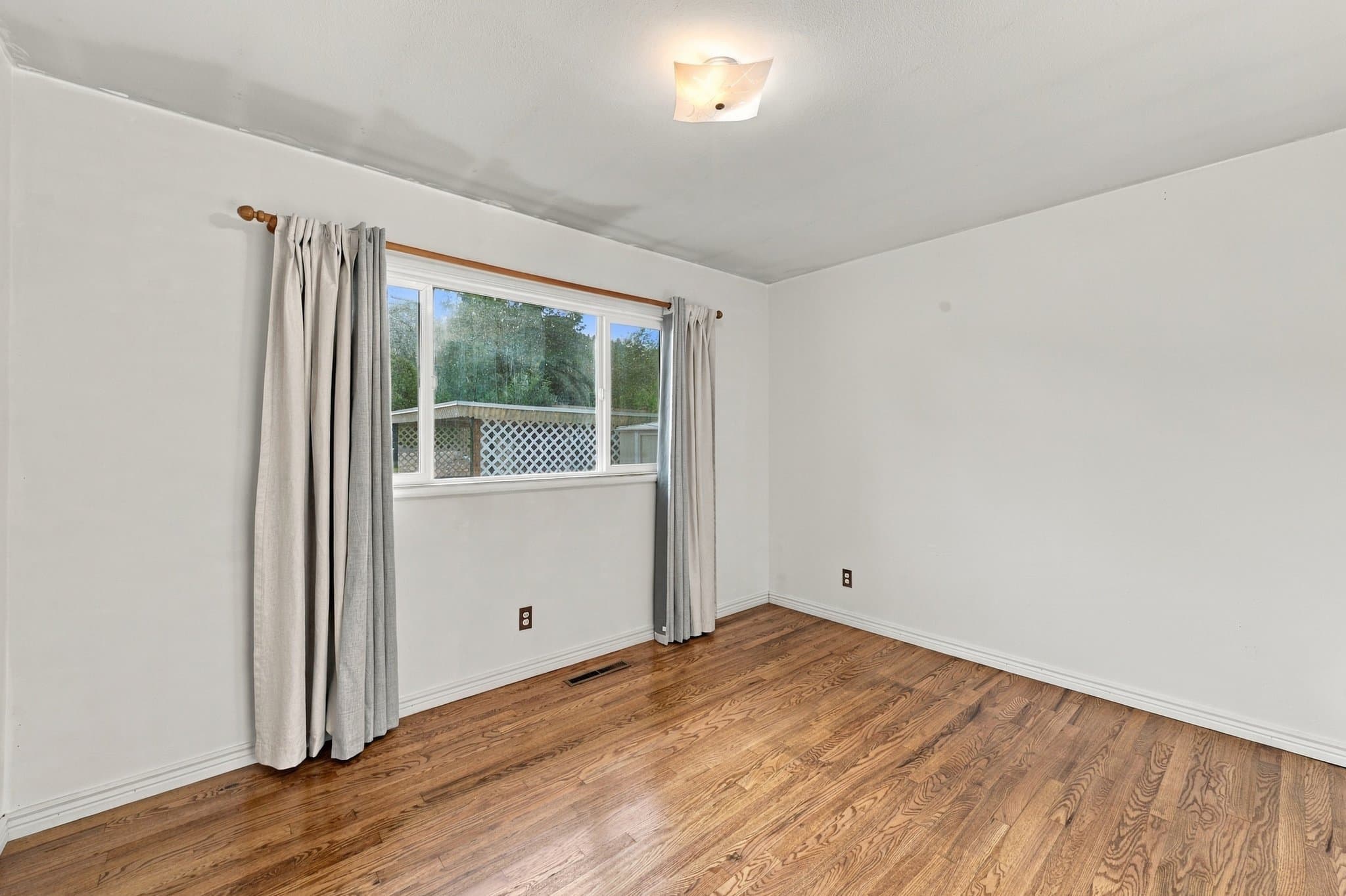 Colorado Springs House: 32 Dudley Ave
