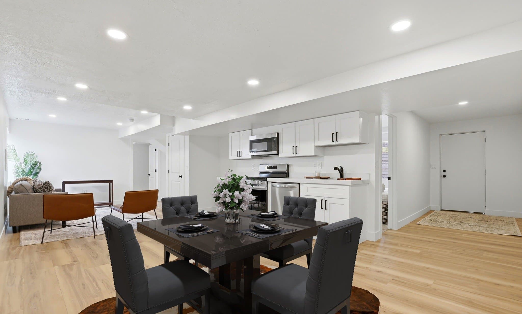 Sandy House: 8643 S Vaquero Dr