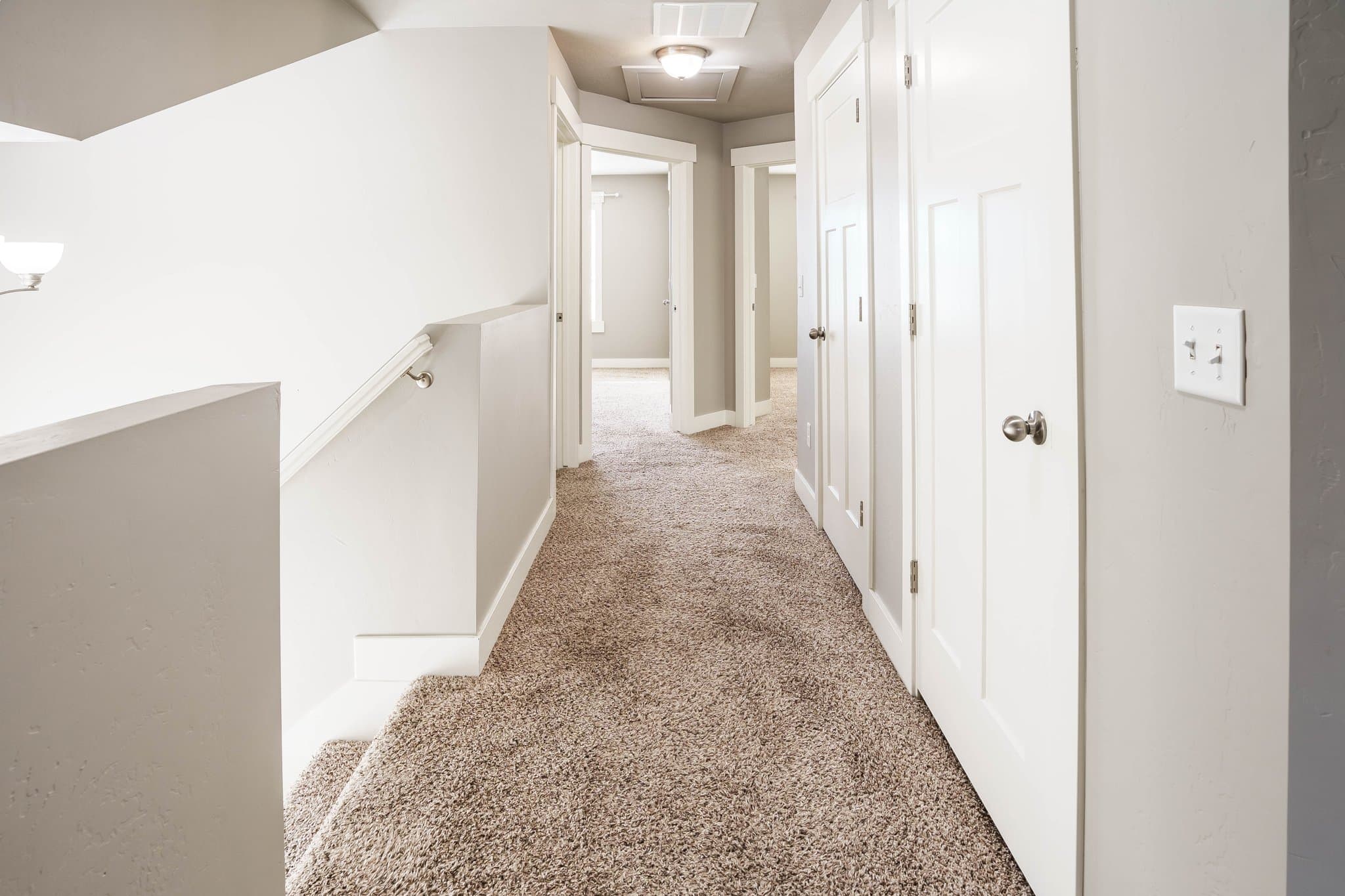 Vineyard Townhome: 697 E 180 N
