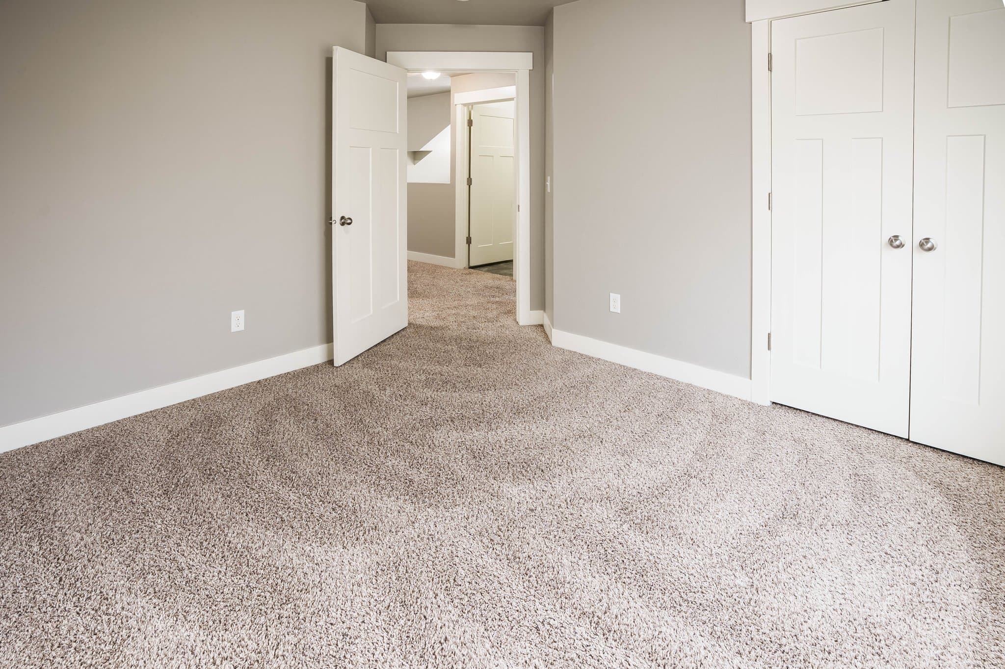 Vineyard Townhome: 697 E 180 N