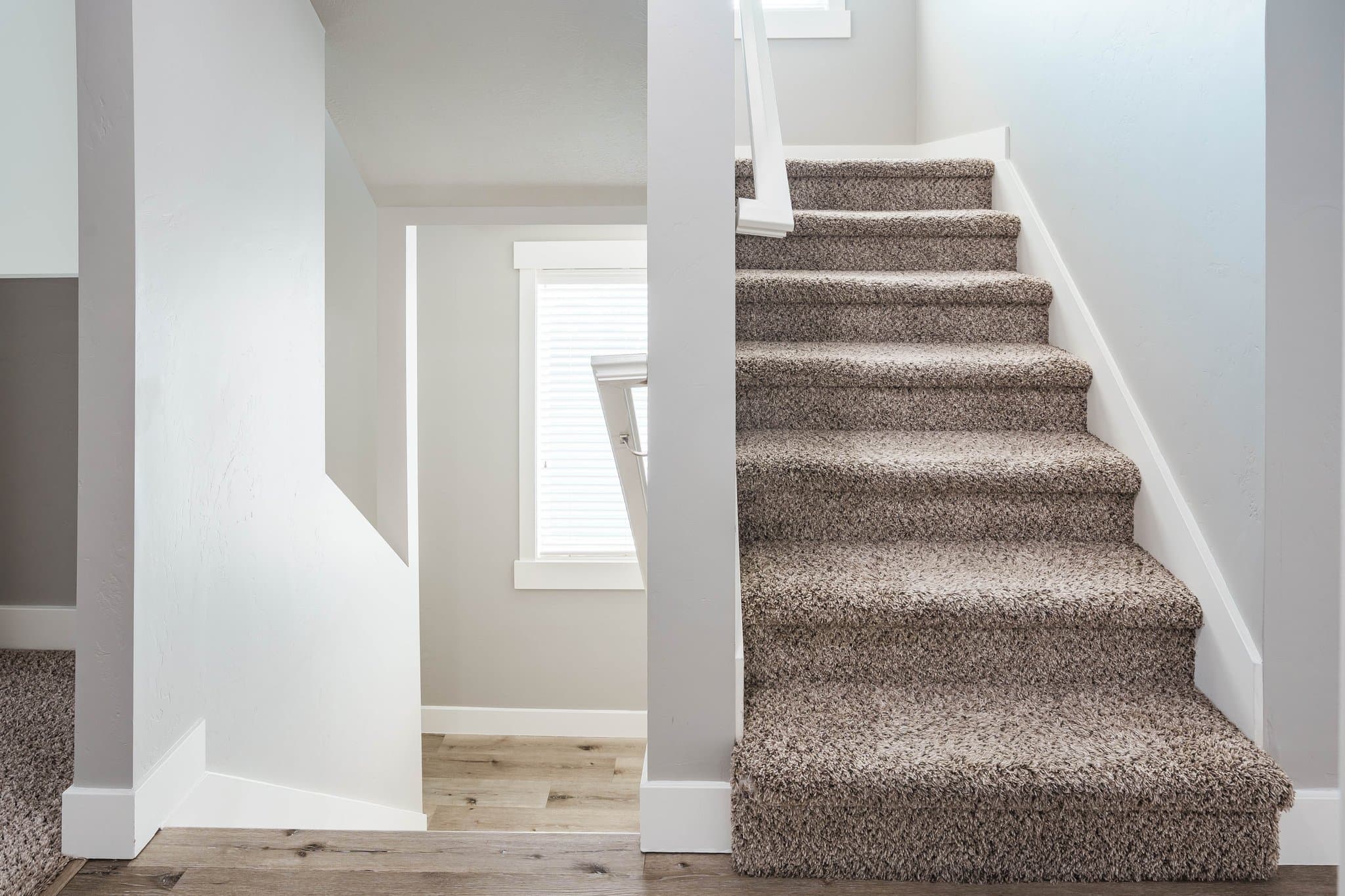 Vineyard Townhome: 697 E 180 N