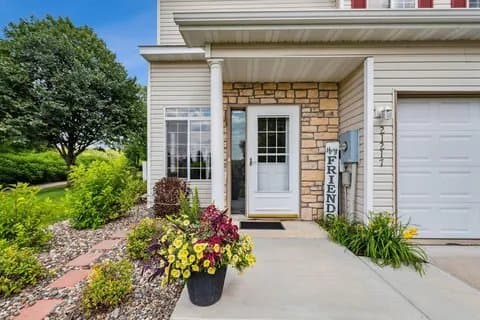 Forest Lake Townhome: 21217 N Clydesdale Curv