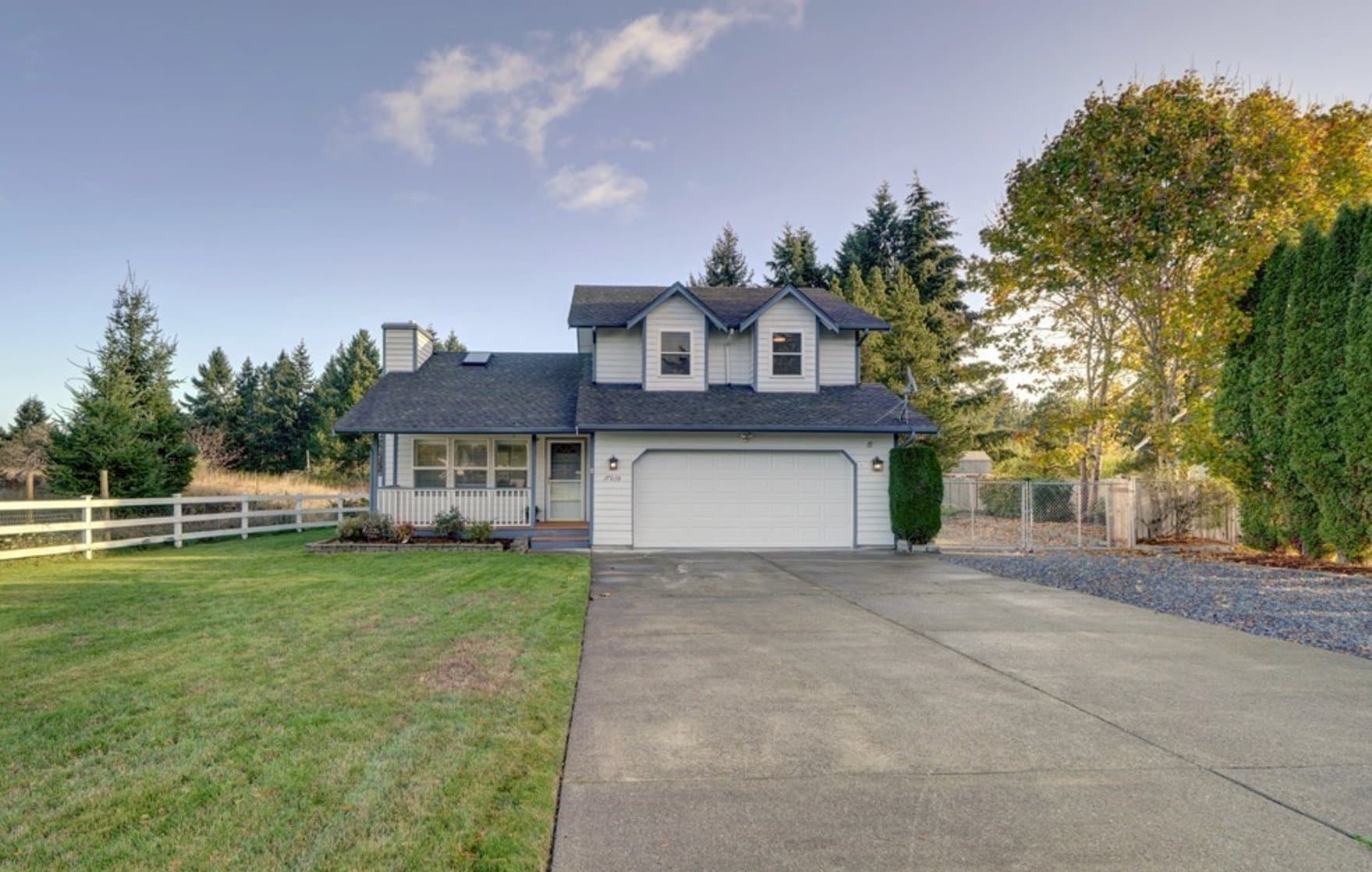 Yelm House: 17010 94th Ln SE