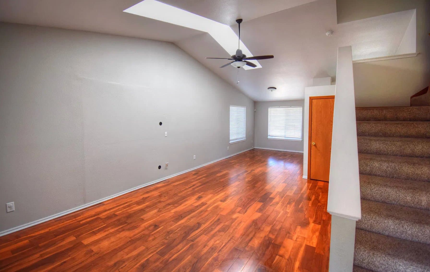 Yelm House: 17010 94th Ln SE