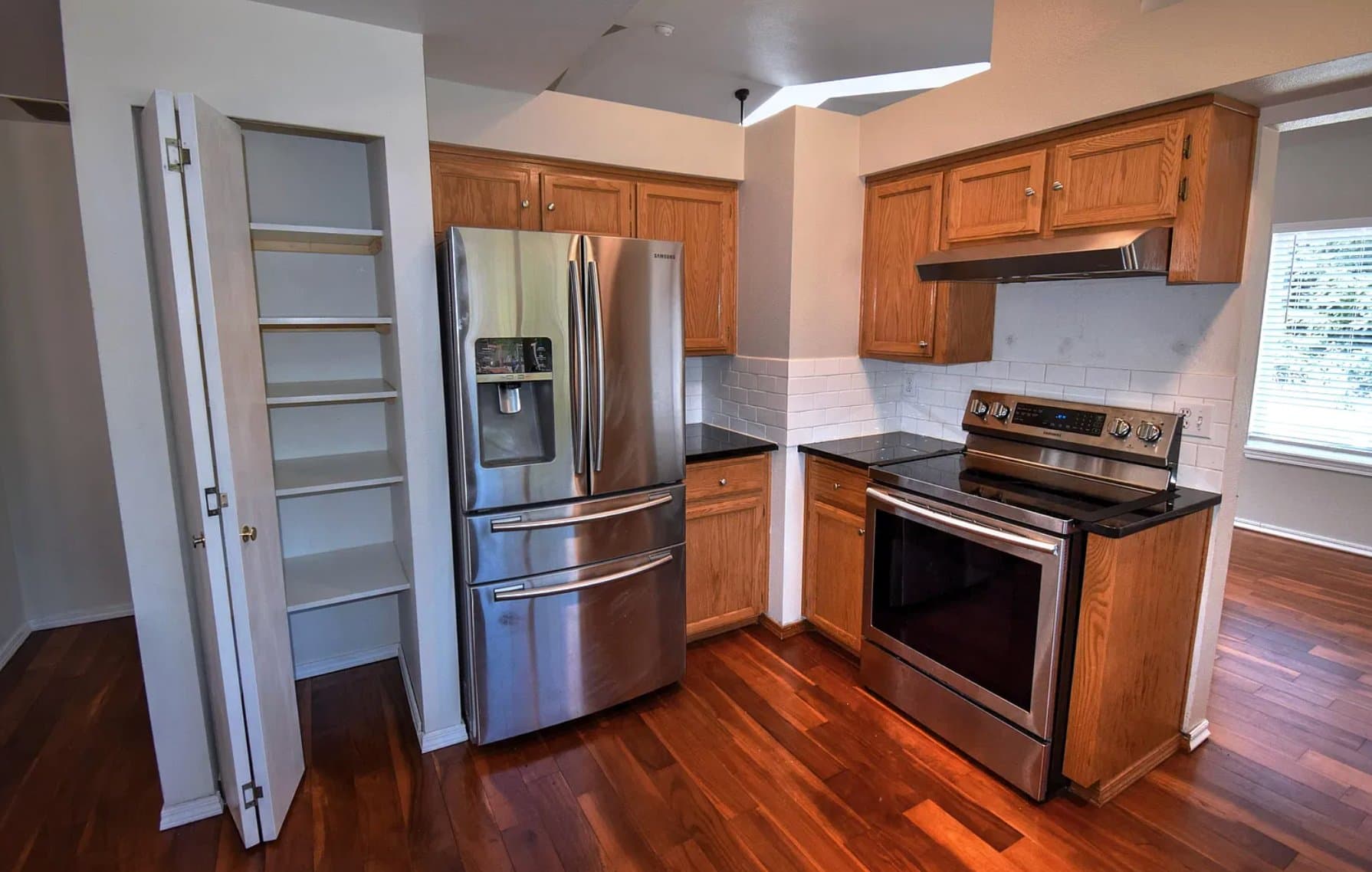 Yelm House: 17010 94th Ln SE
