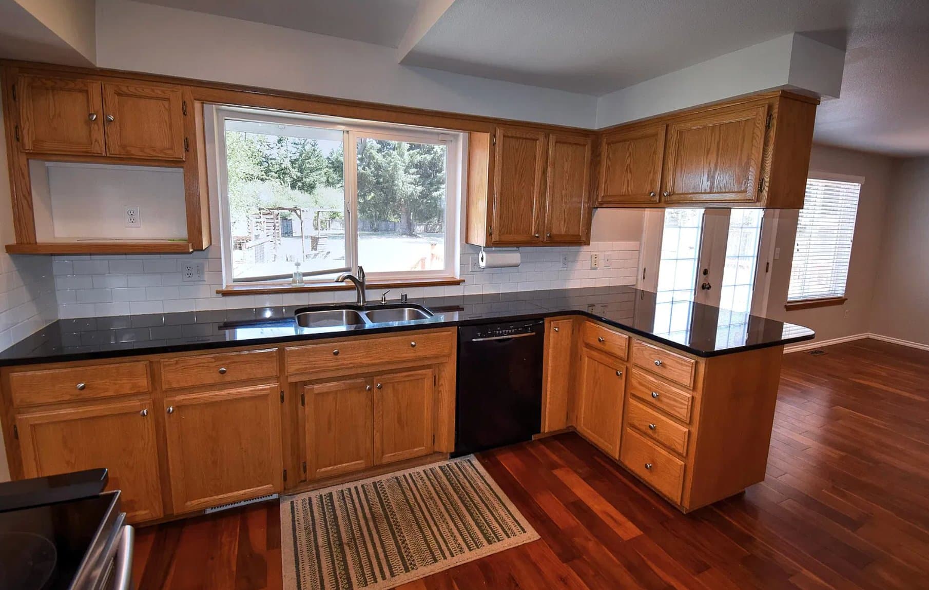 Yelm House: 17010 94th Ln SE