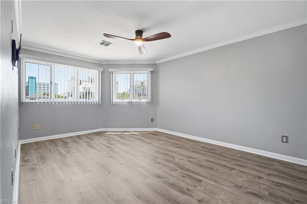 Virginia Beach Condo: 209 Lake Dr