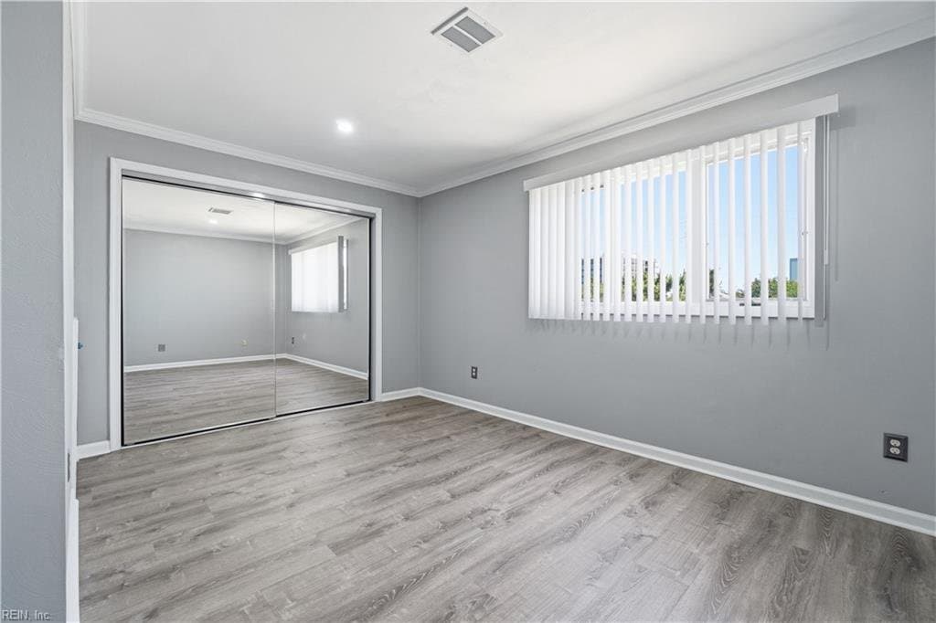 Virginia Beach Condo: 209 Lake Dr