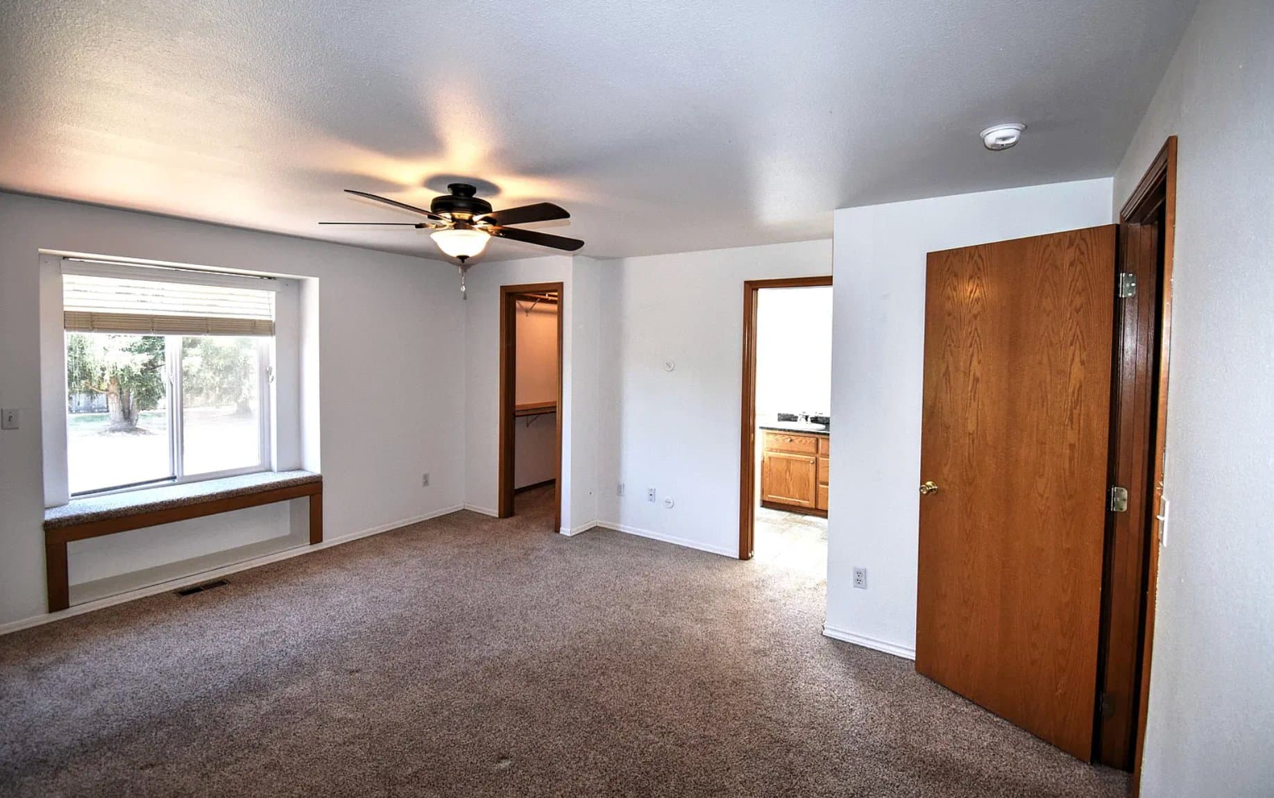 Yelm House: 17010 94th Ln SE
