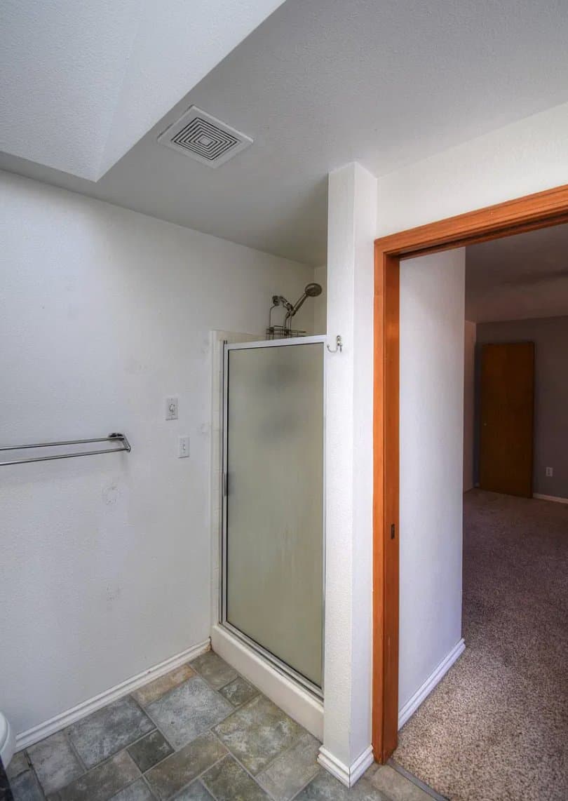 Yelm House: 17010 94th Ln SE