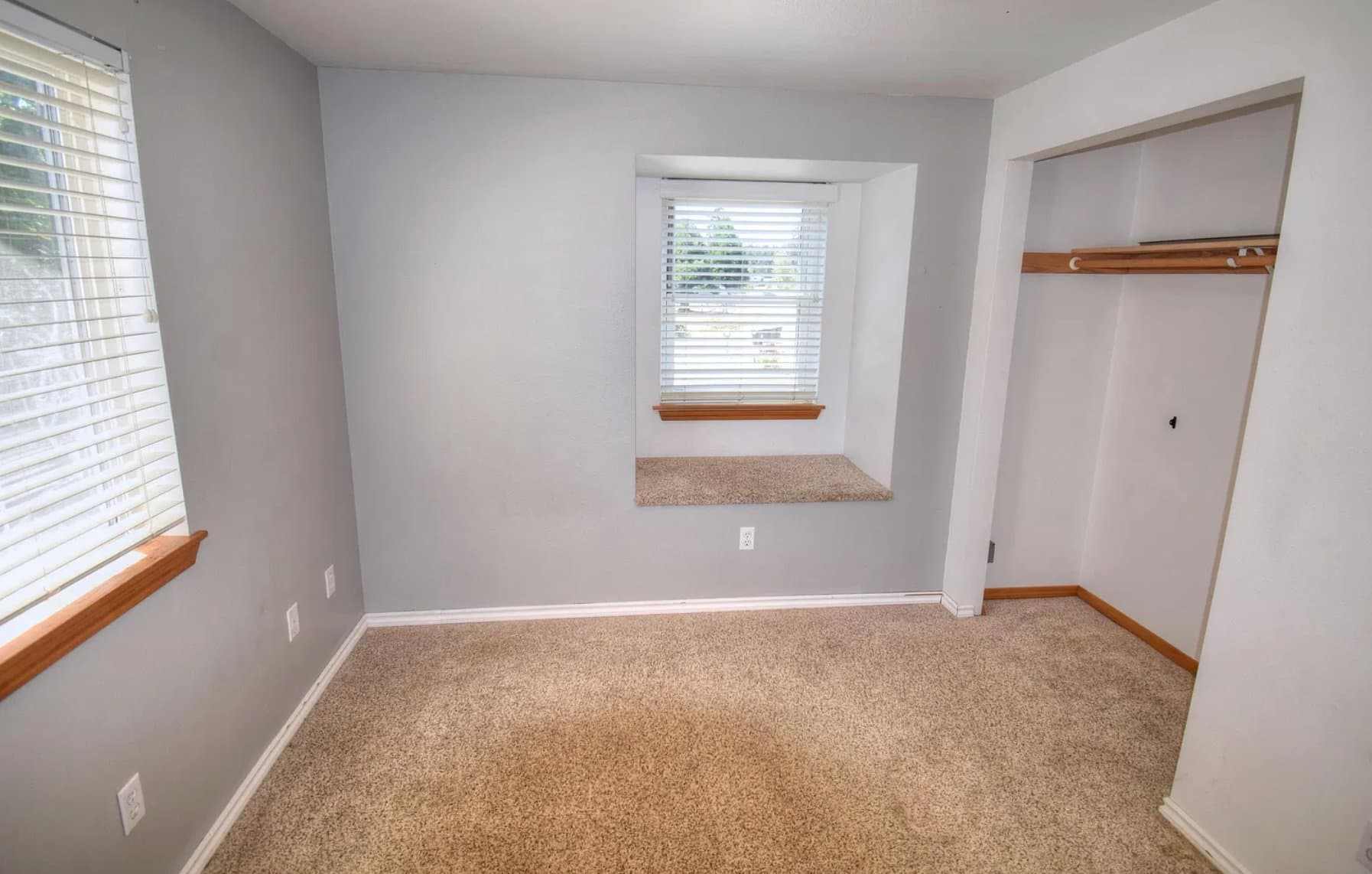 Yelm House: 17010 94th Ln SE