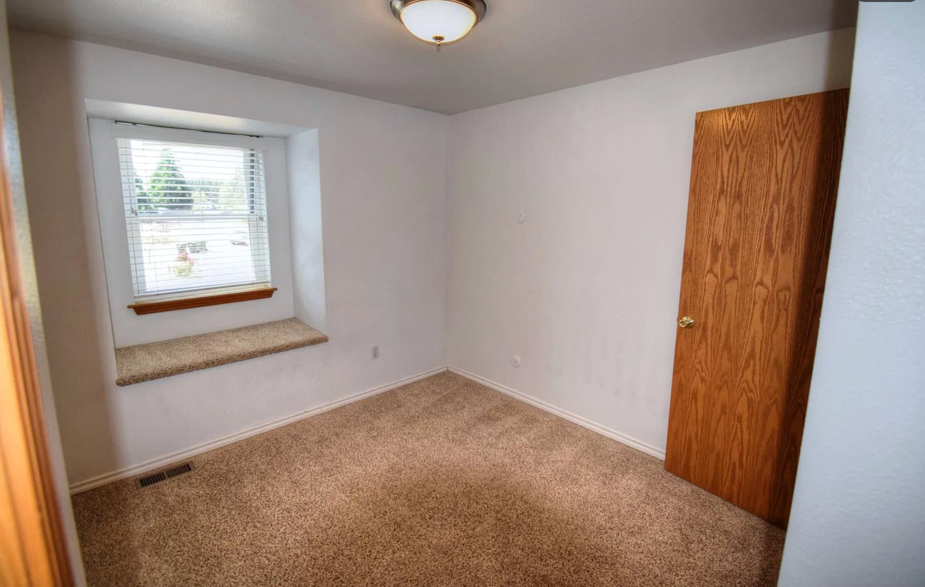 Yelm House: 17010 94th Ln SE