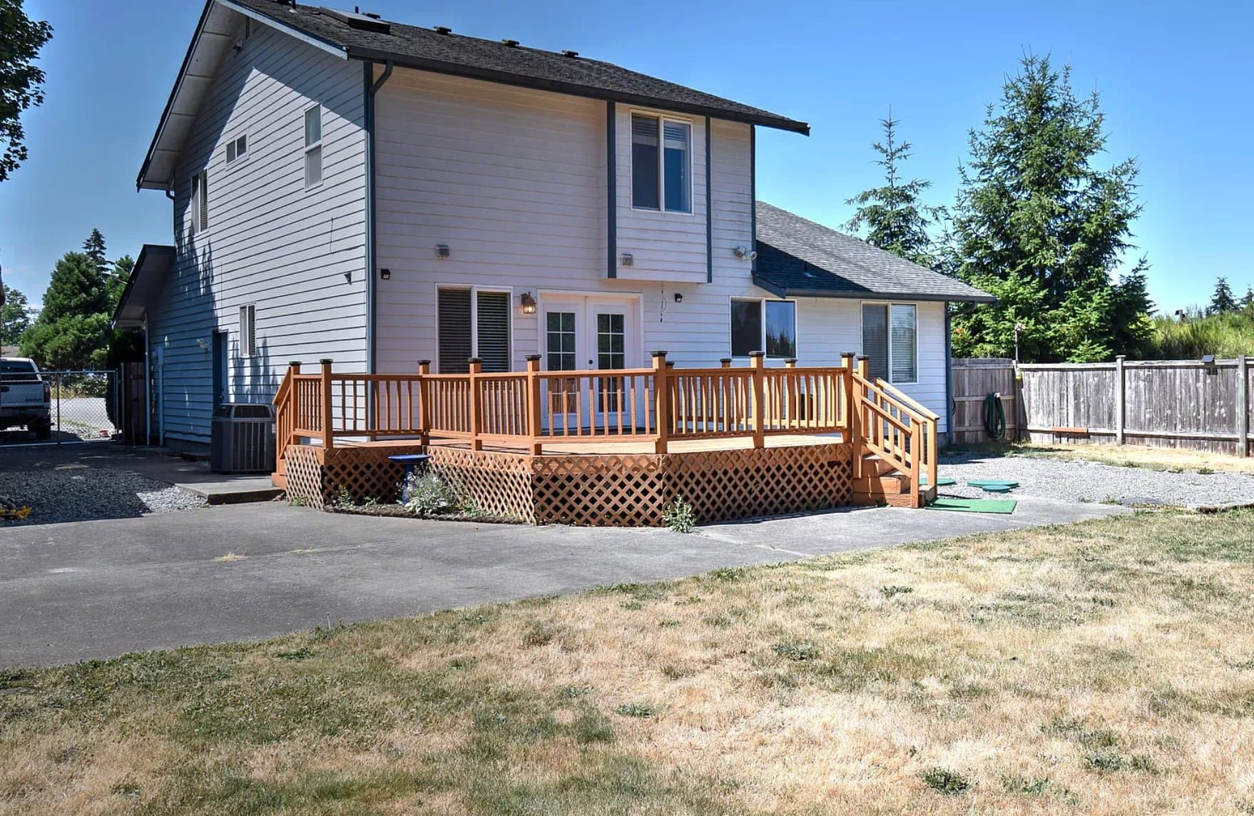 Yelm House: 17010 94th Ln SE