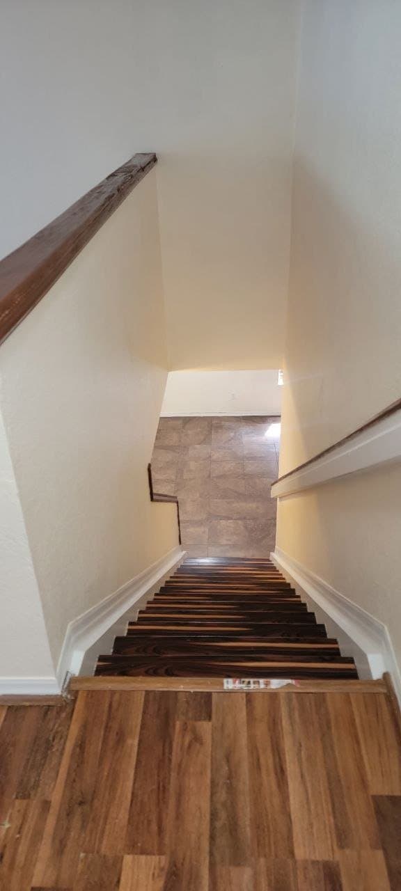 Port Saint Lucie House: 2081 SW Marblehead Way