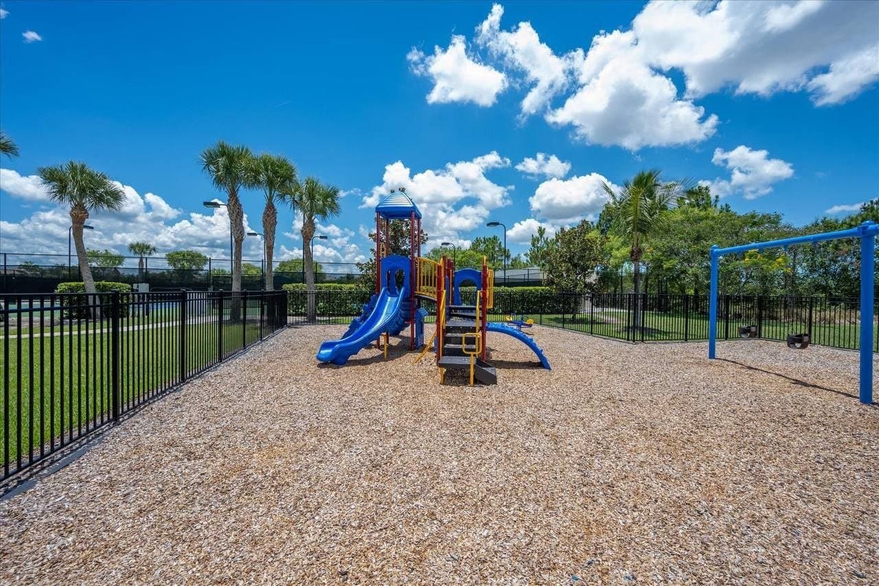Port Saint Lucie House: 2081 SW Marblehead Way