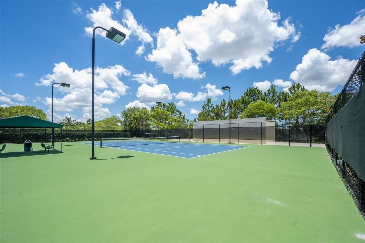 Port Saint Lucie House: 2081 SW Marblehead Way