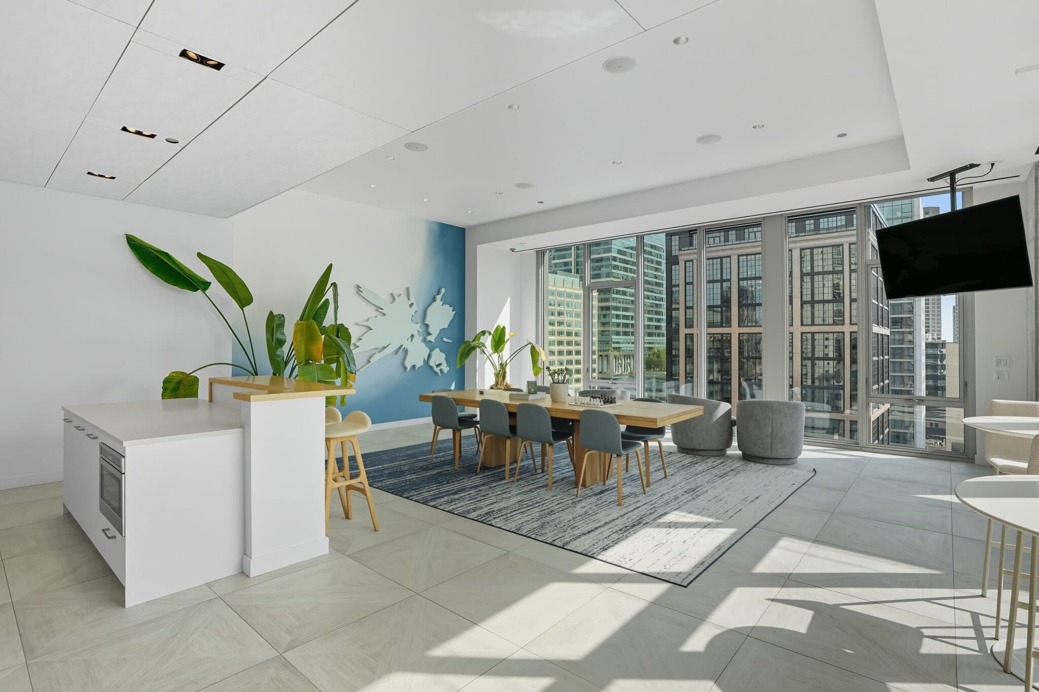 Chicago Condo: 623 W Lake St