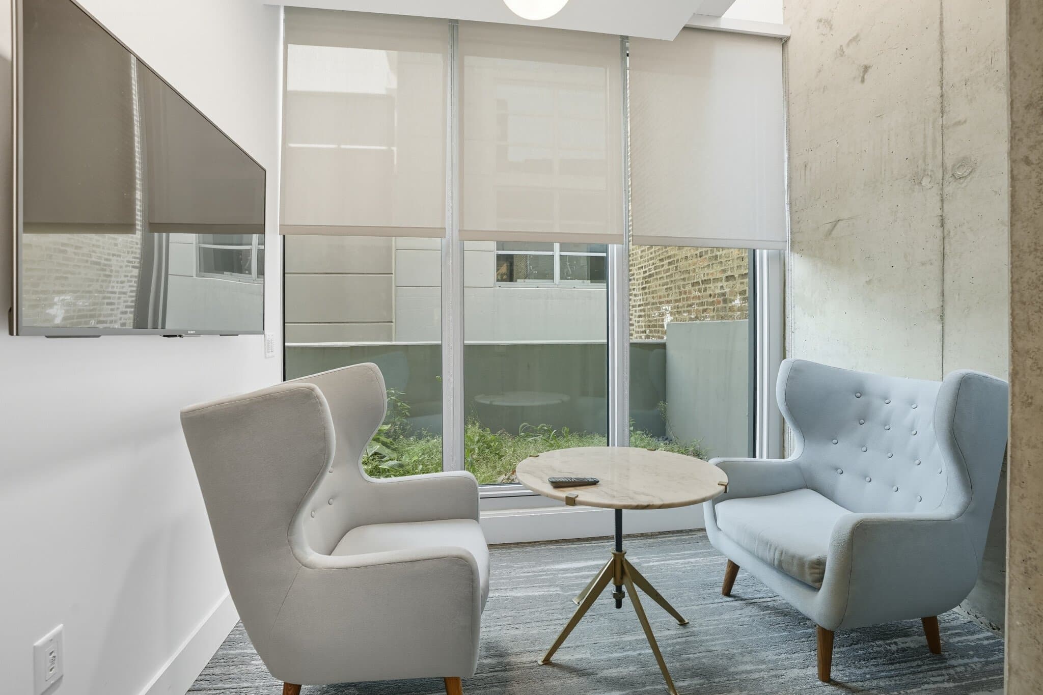 Chicago Condo: 623 W Lake St