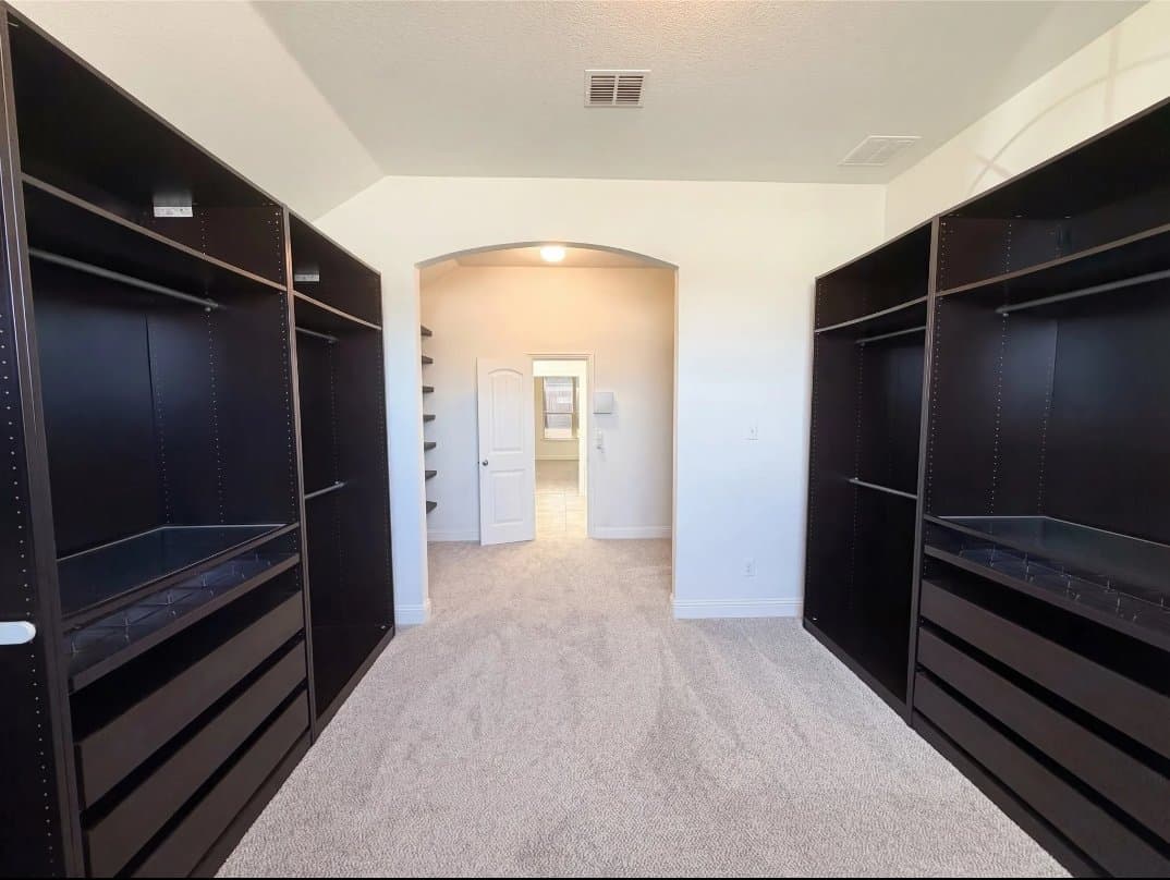 Fort Worth House: 3717 Dutch Iris Ln