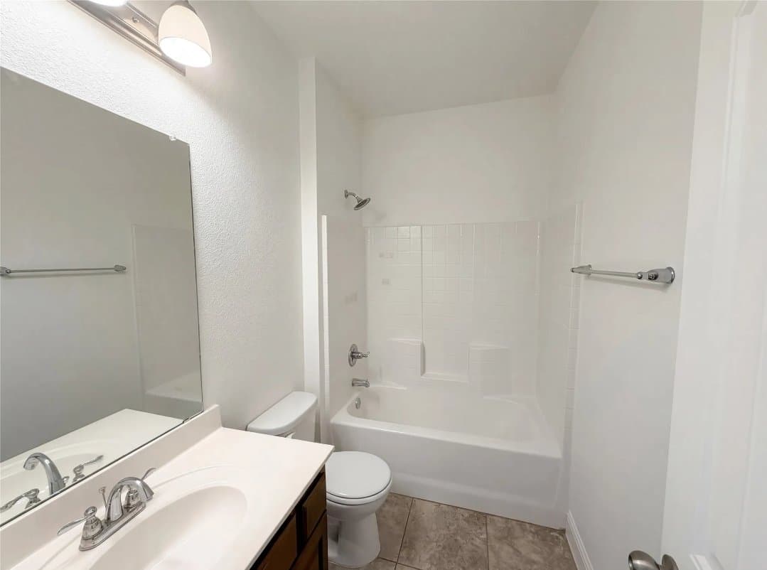 Fort Worth House: 3717 Dutch Iris Ln