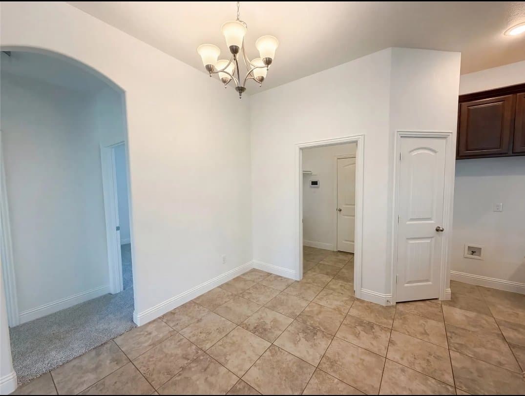 Fort Worth House: 3717 Dutch Iris Ln