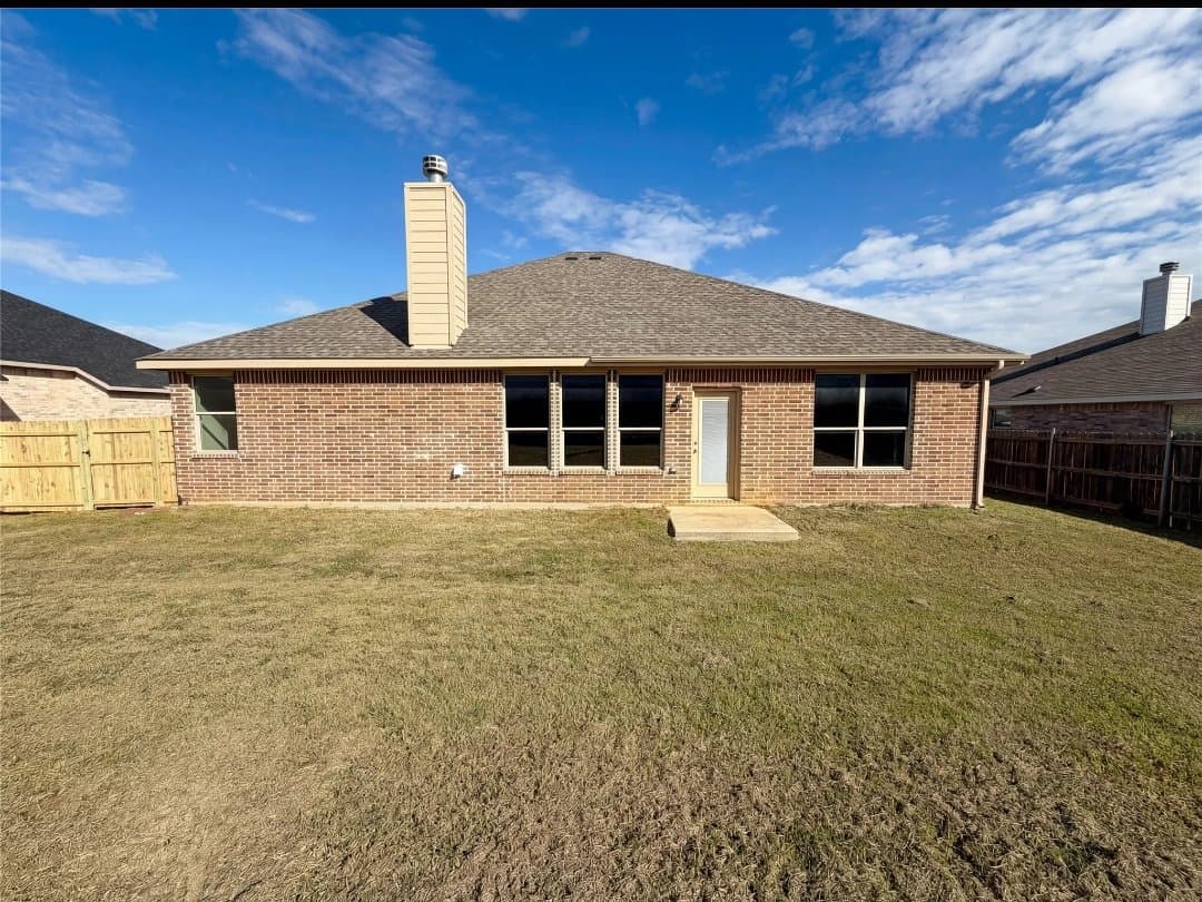Fort Worth House: 3717 Dutch Iris Ln