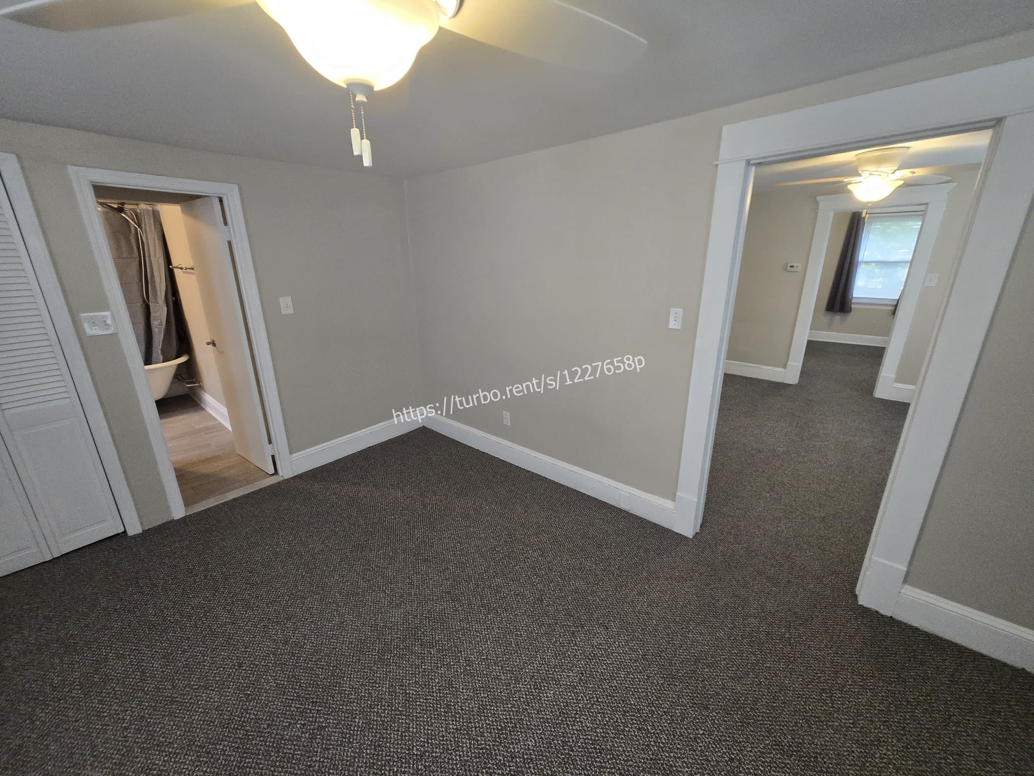 Woodbridge Multiplex: 254 Woodbridge Ave