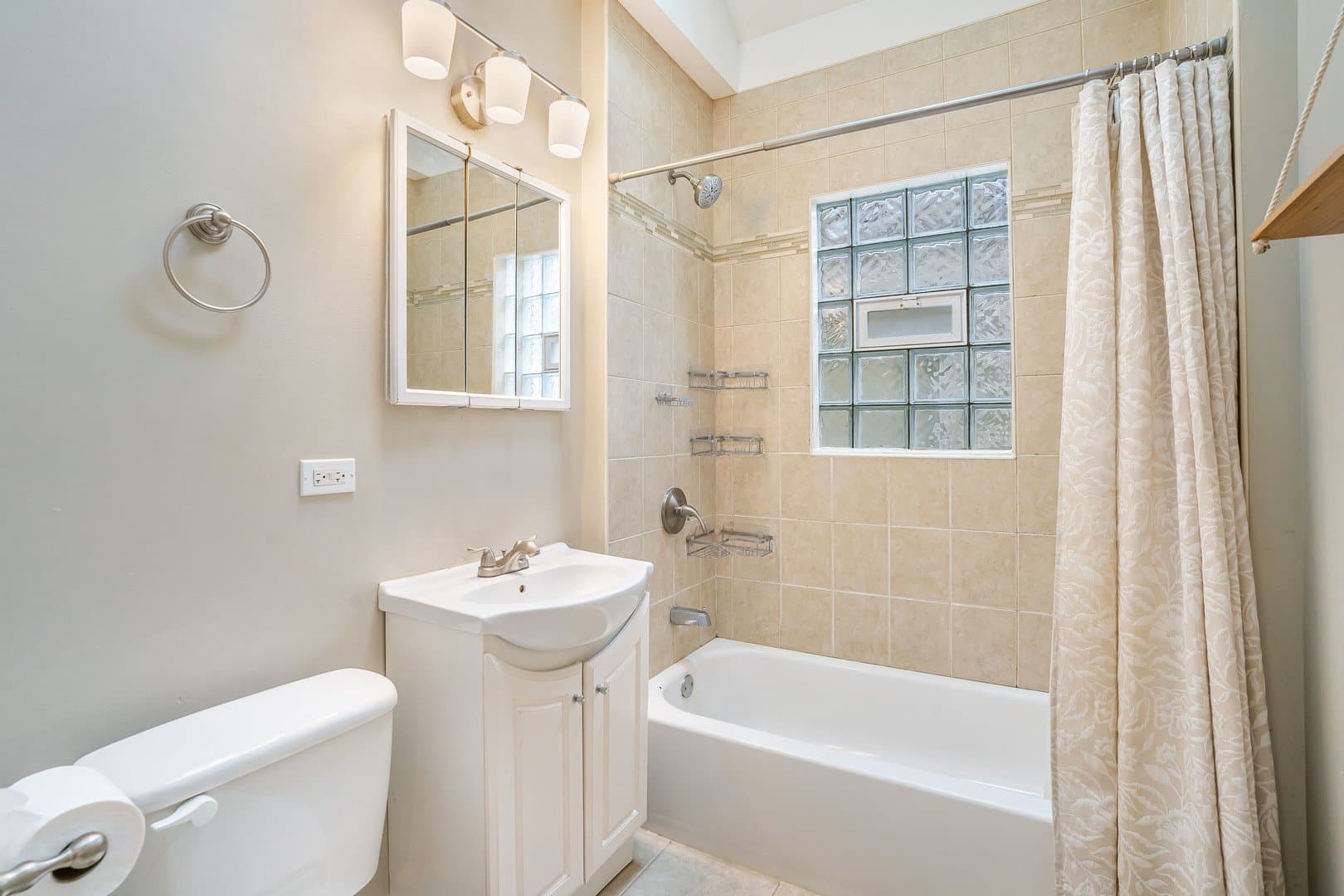 Berwyn House: 1243 Euclid Ave