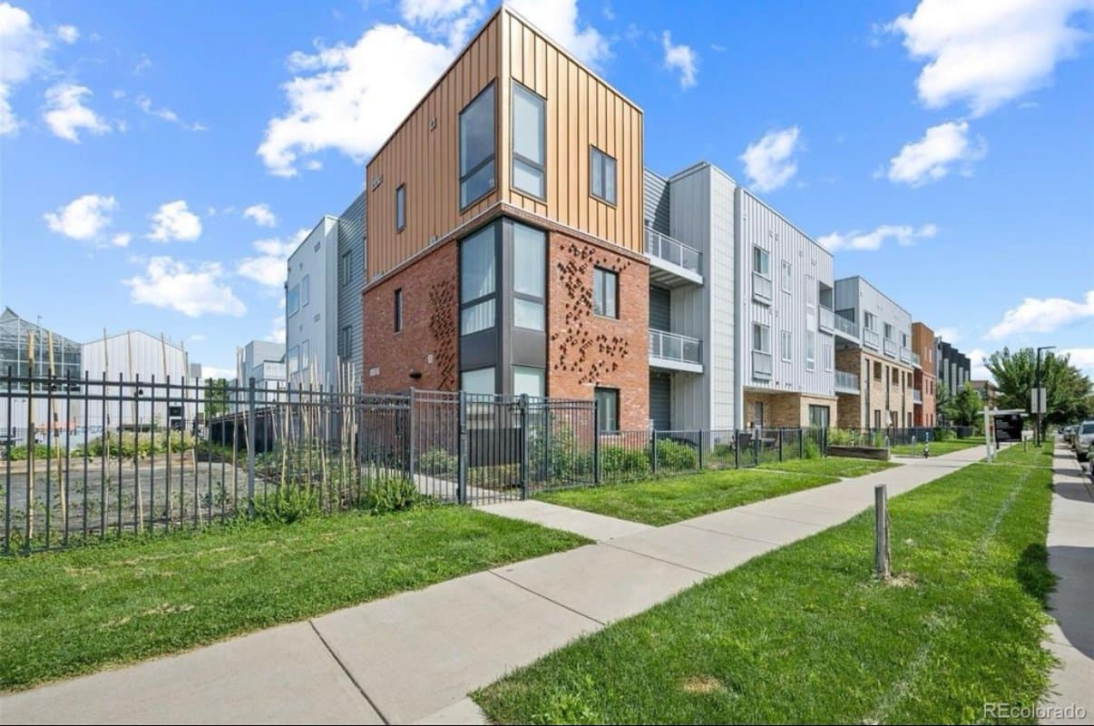Denver Condo: 2525 Arapahoe Street