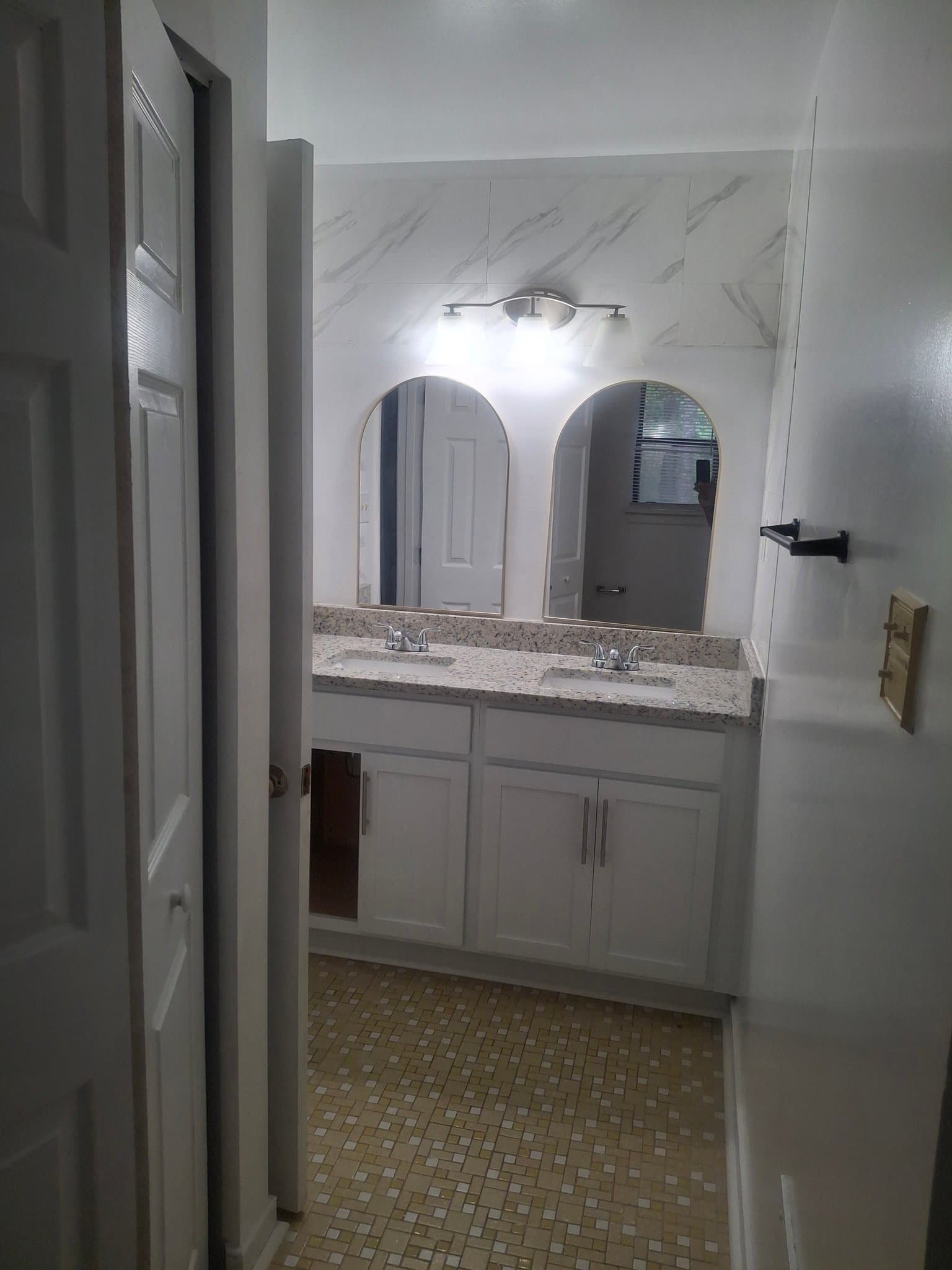 Richmond House: 704 Gordon School Ct
