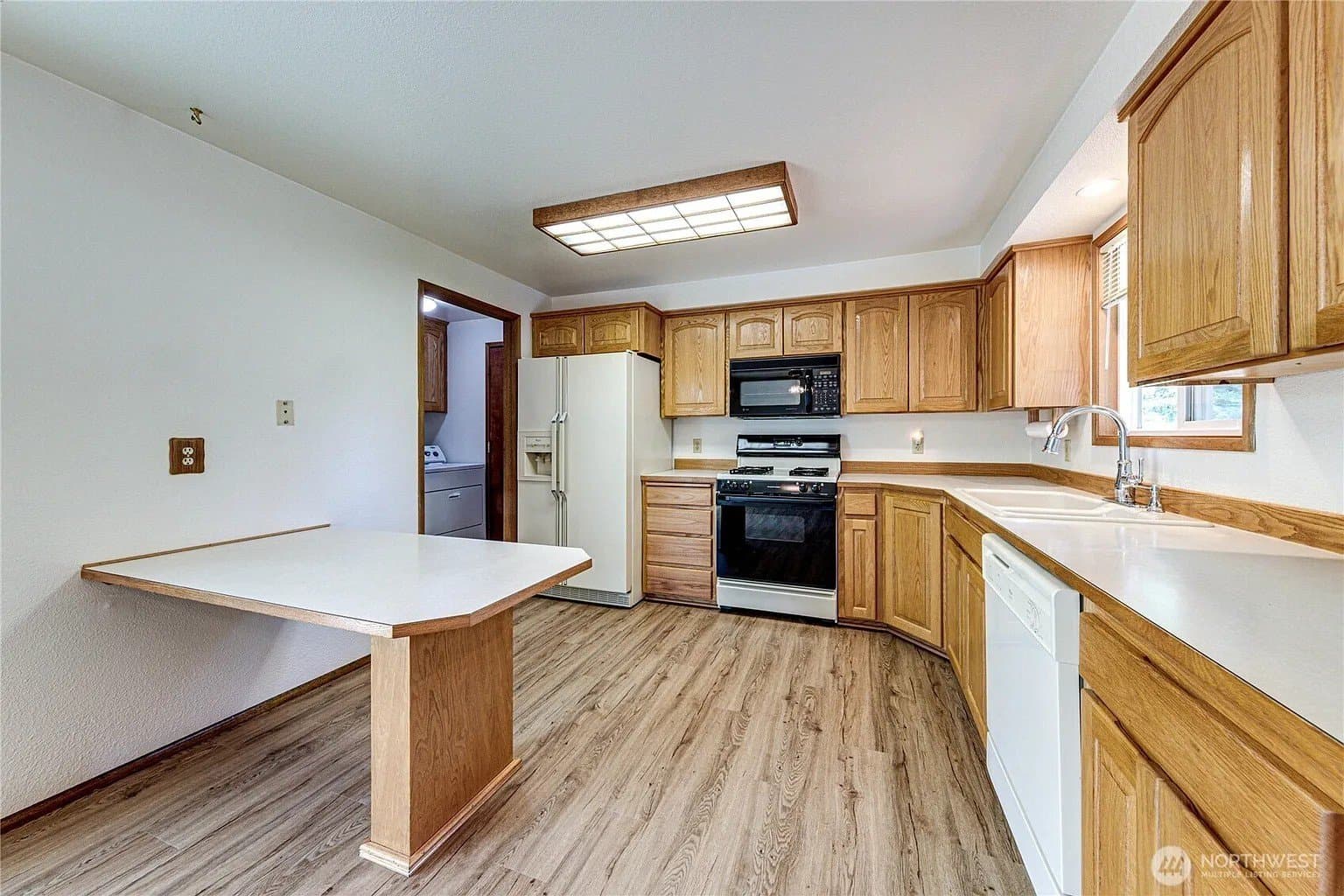 Everett House: 10823 35th Ave SE