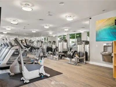 Tacoma Condo: 2424 S 41st St