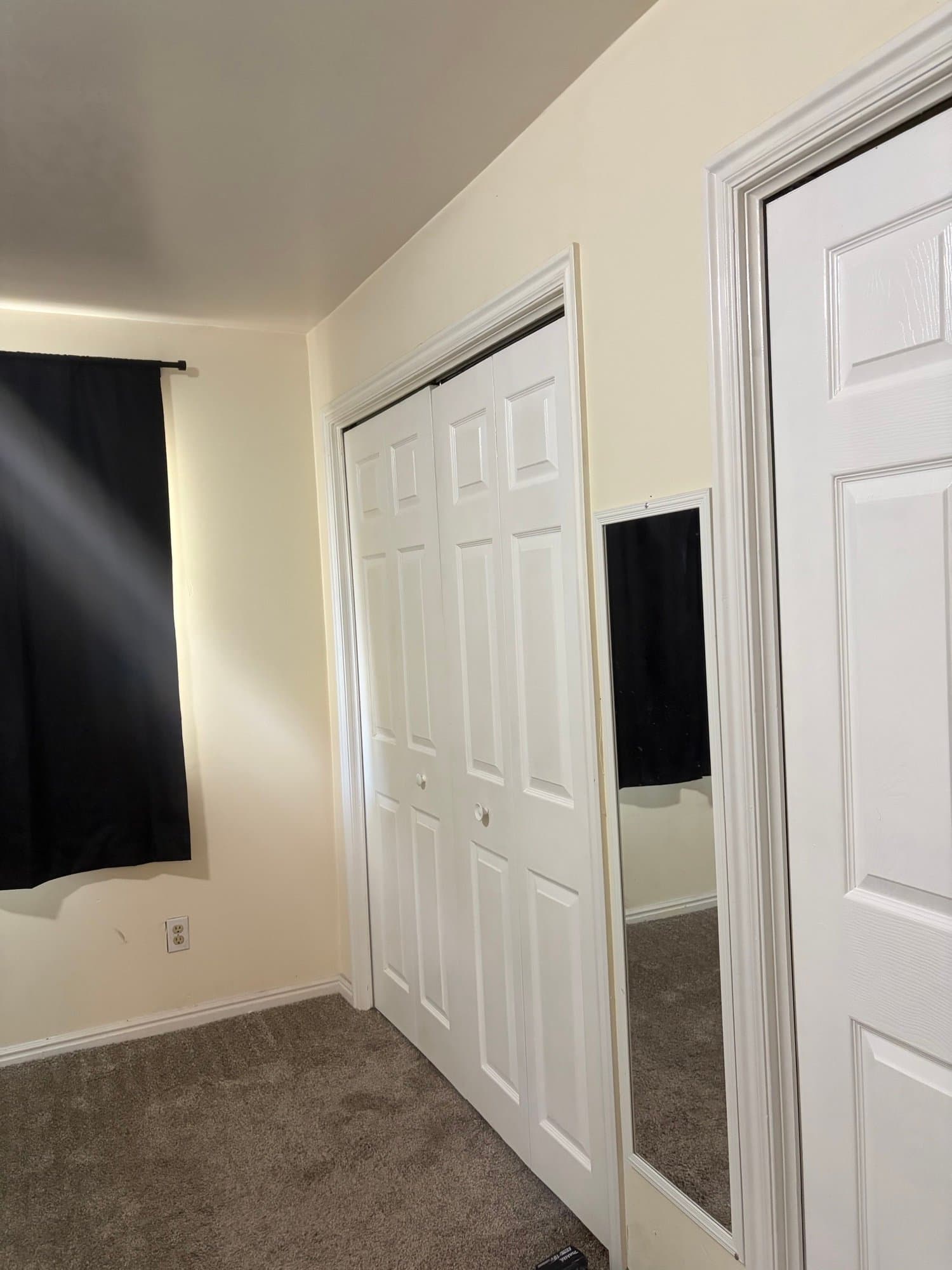 Salt Lake City House: 5011 S Glenn St