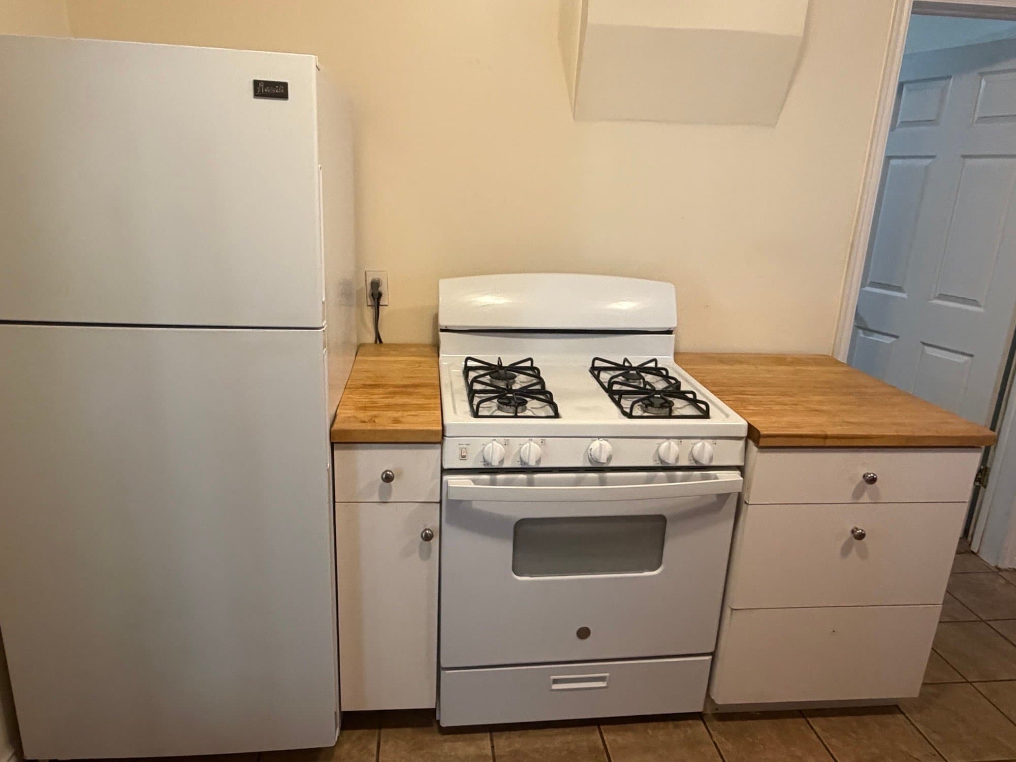 Salt Lake City House: 5011 S Glenn St