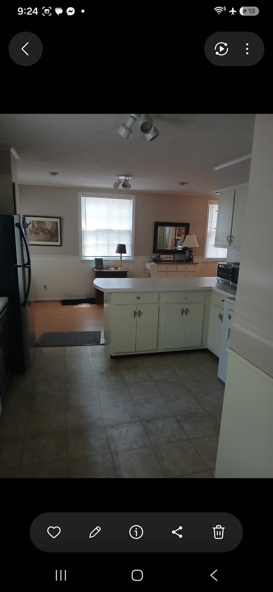 Columbia House: 3211 Bagnal Dr