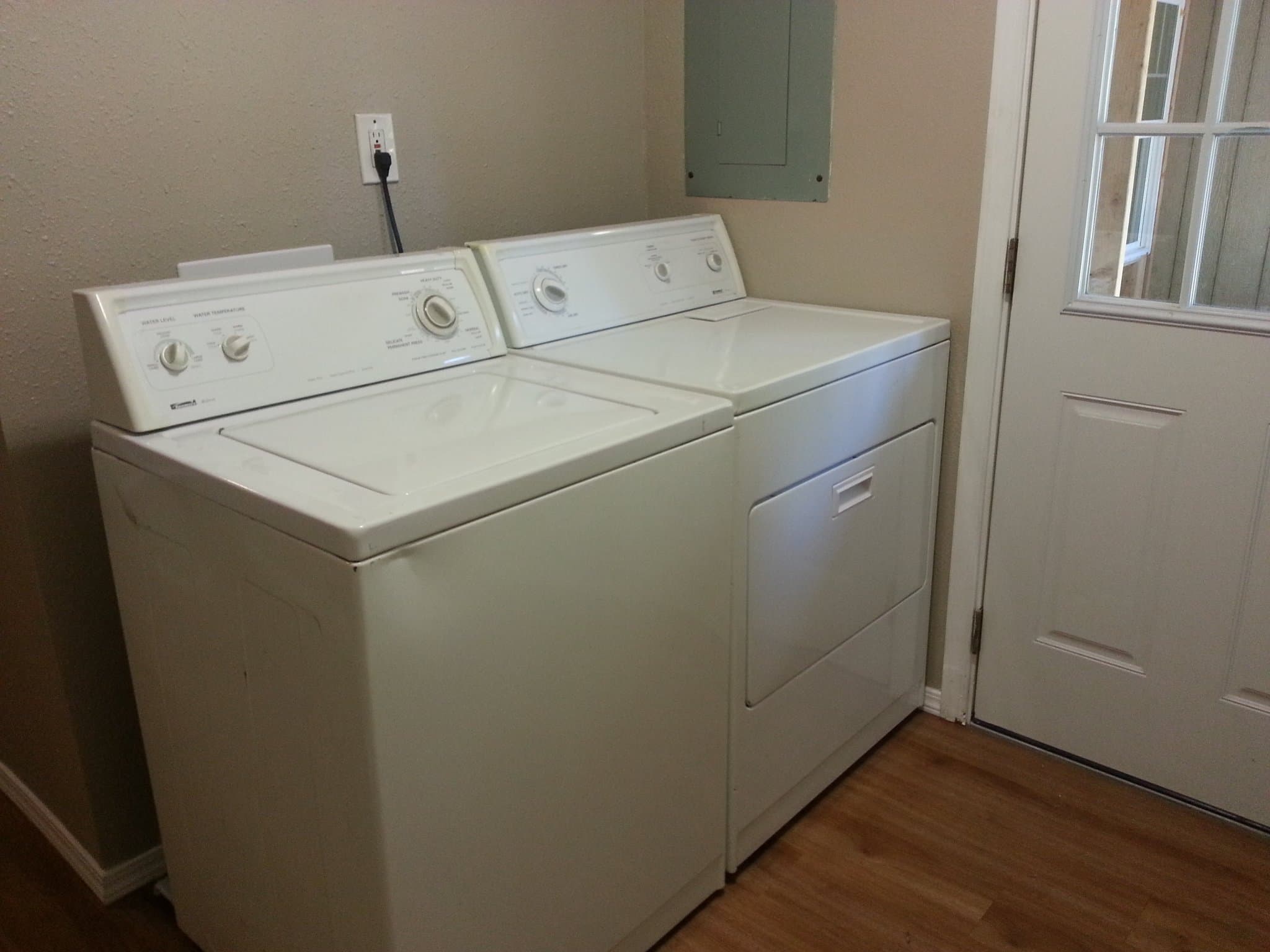 Corvallis House: 1475A SW 53rd