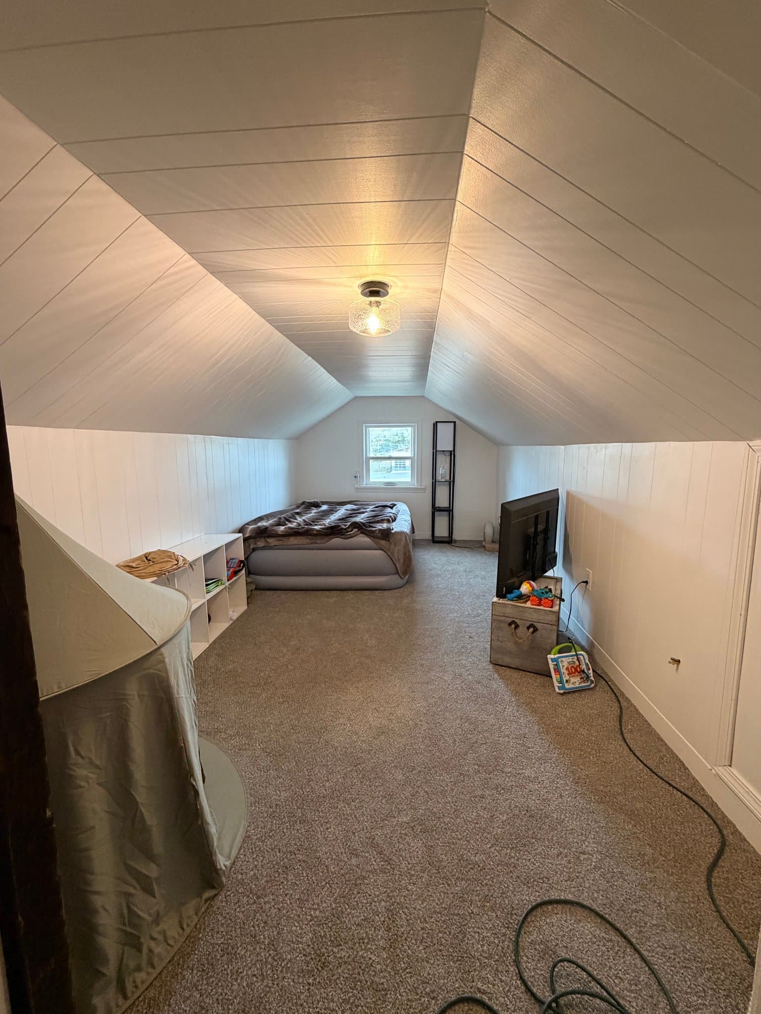Priest River House: 4410 Highway 2