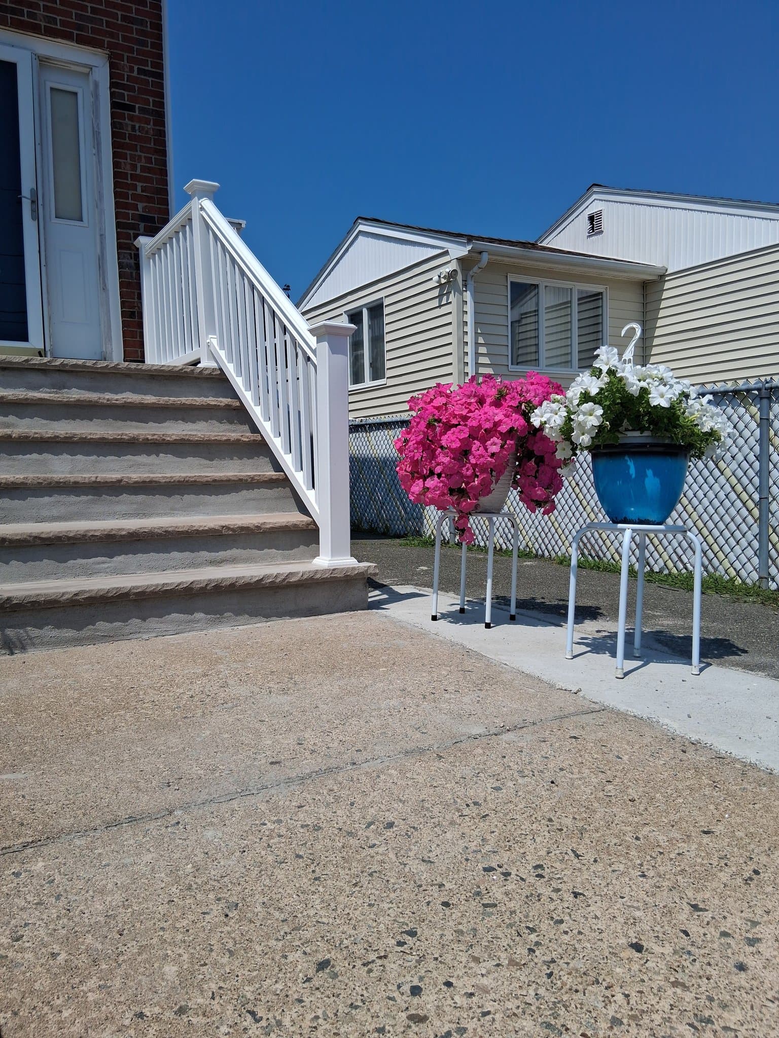 Revere Apartment: 116 Newman St.