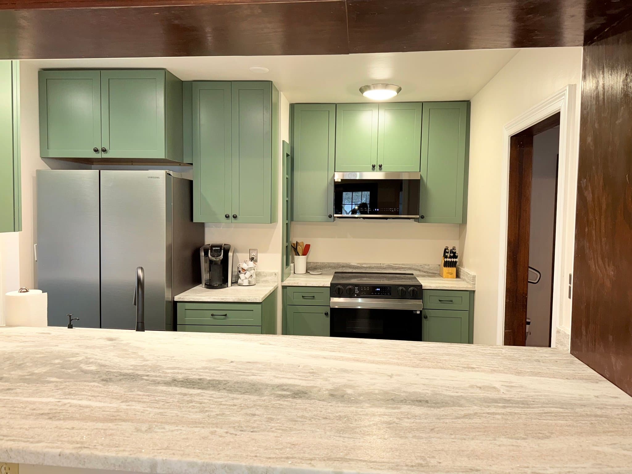 Urbana Single Room: 612 W Washington